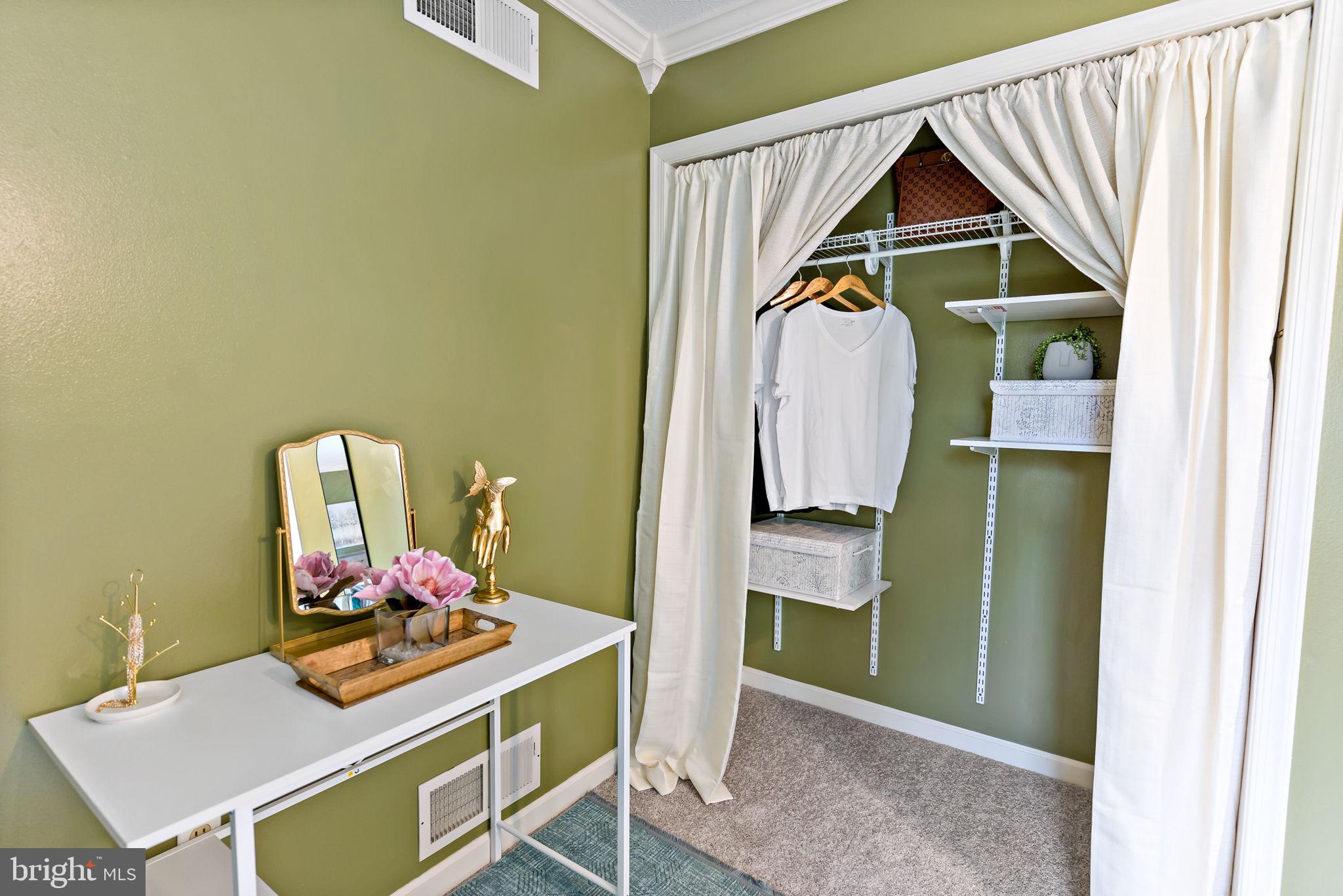 OPEQUON MEADOWS - Residential