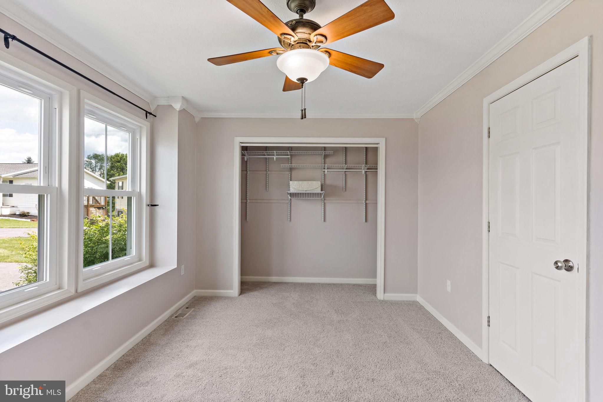 OPEQUON MEADOWS - Residential