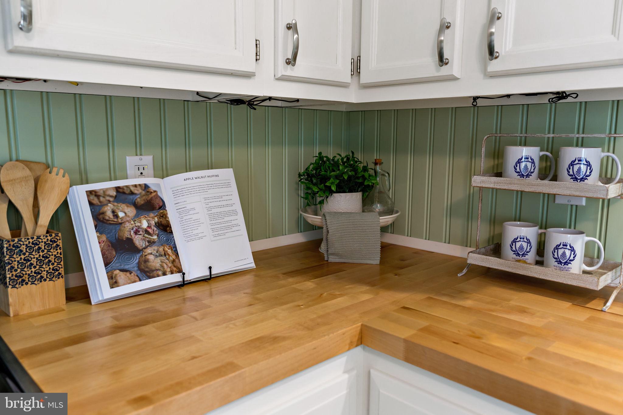 OPEQUON MEADOWS - Residential