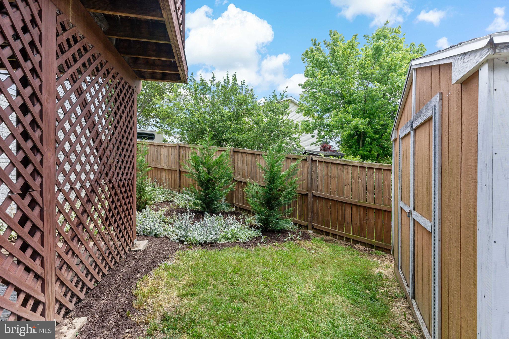 OPEQUON MEADOWS - Residential