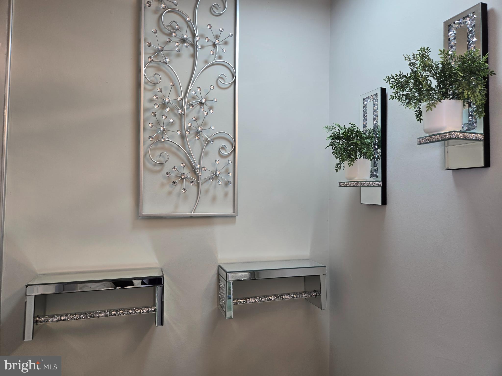 THUNDER HILL - Residential