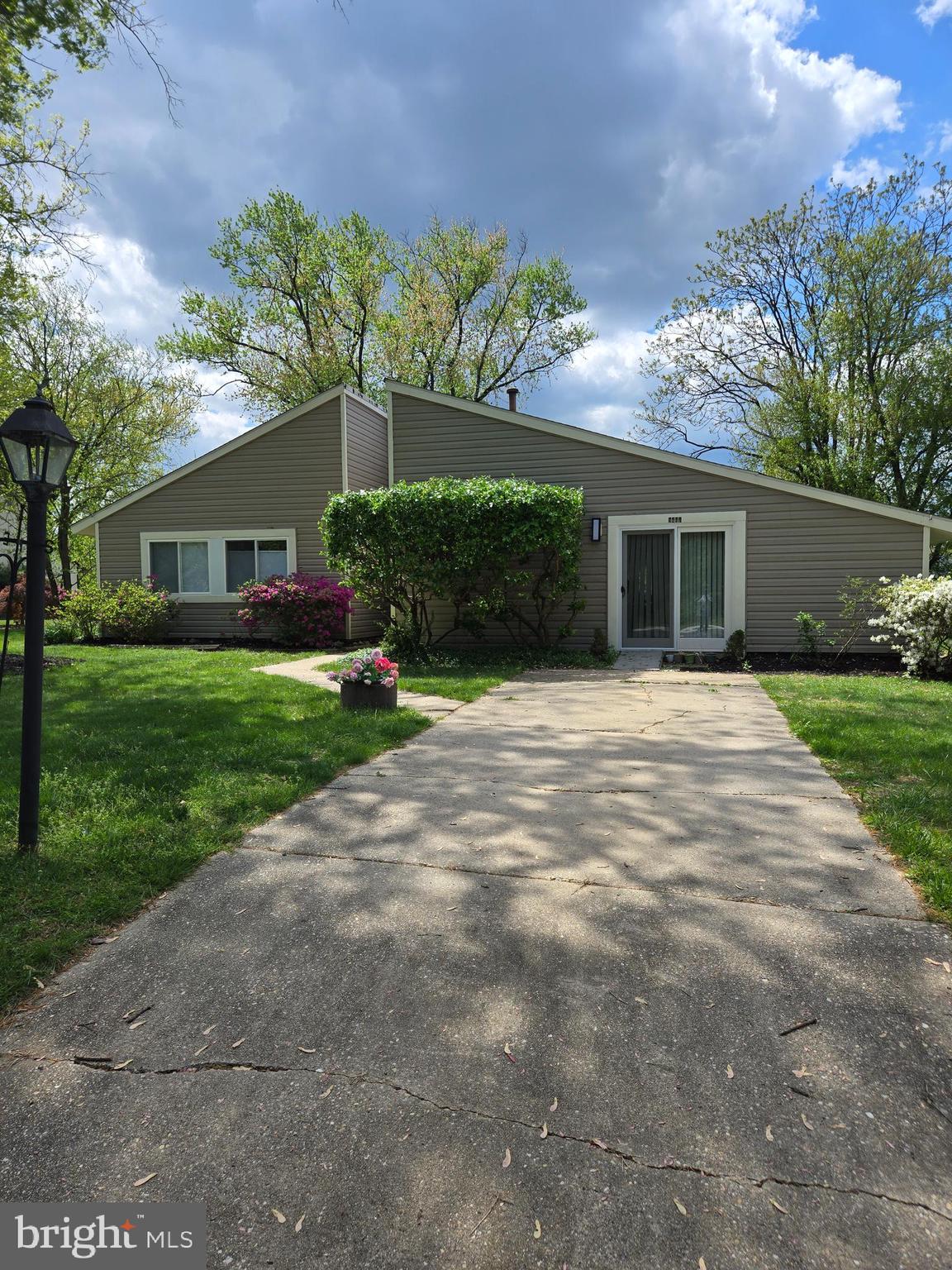 THUNDER HILL - Residential