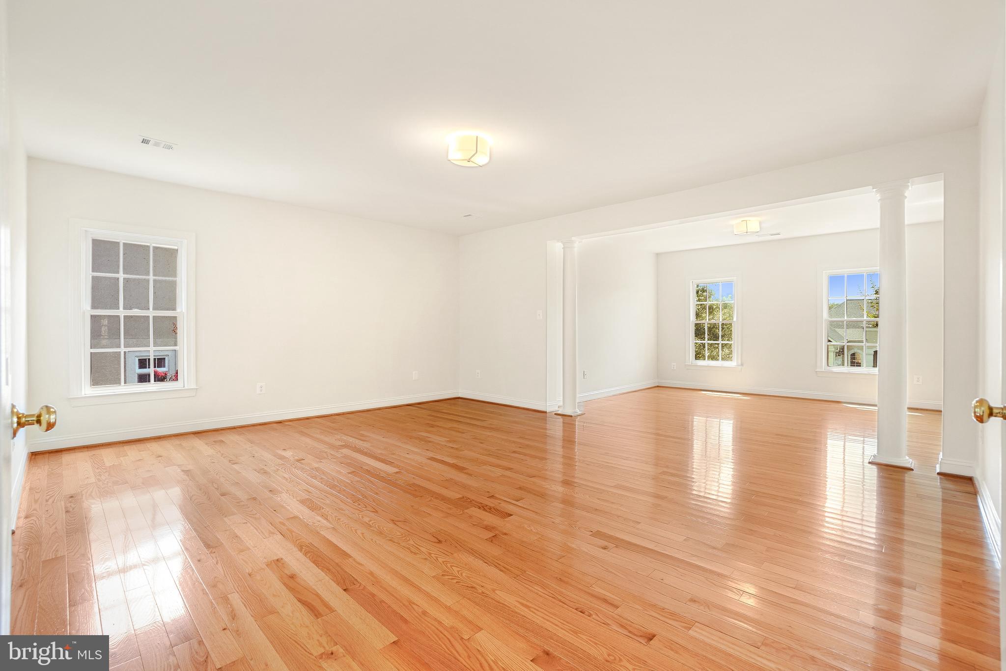 LAKE MANASSAS - Residential