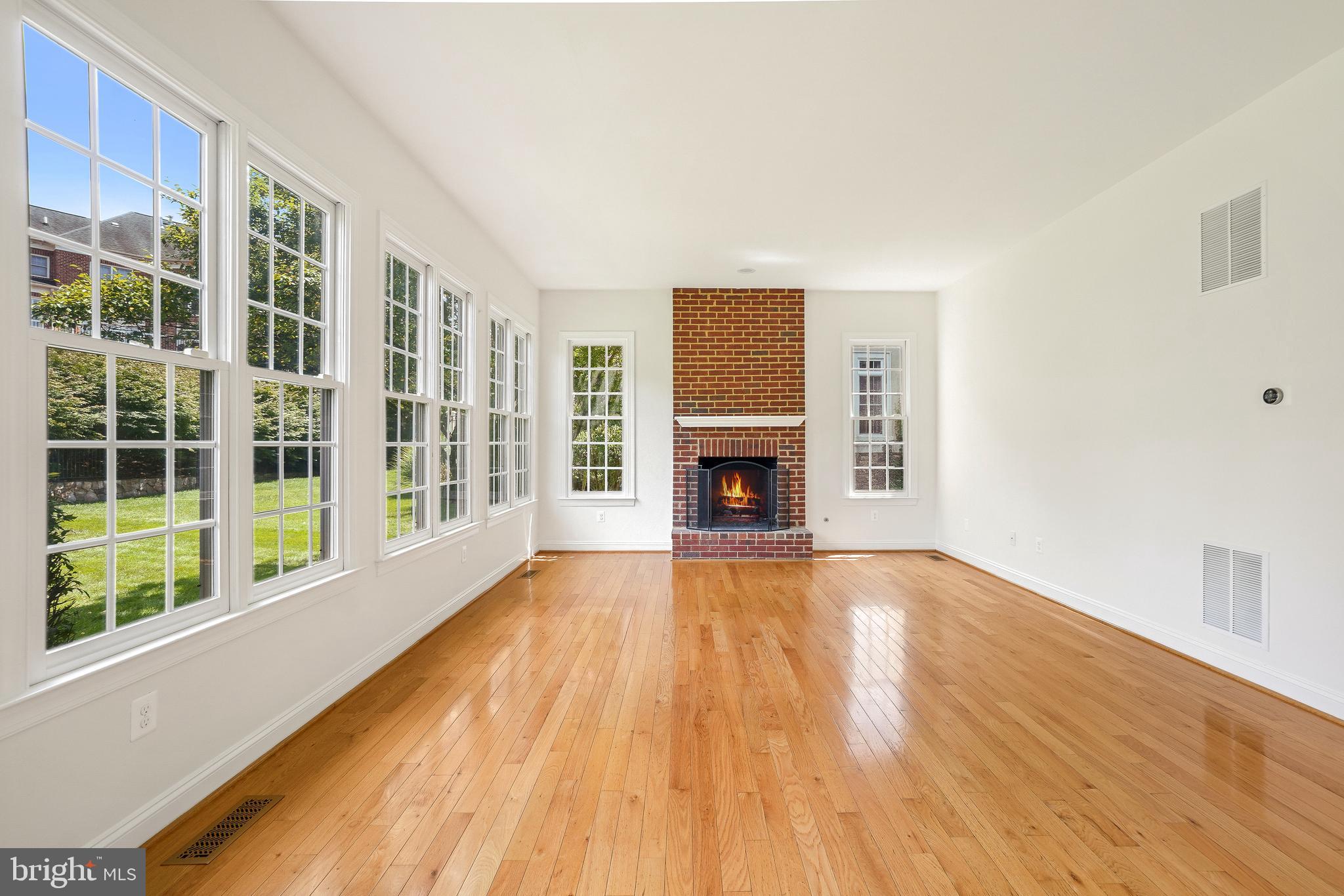 LAKE MANASSAS - Residential