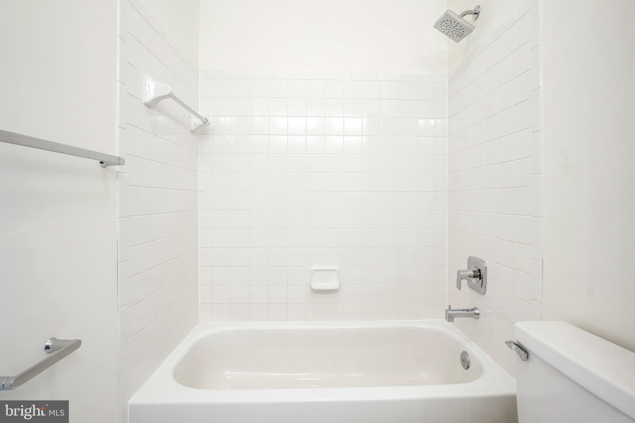 LAKE MANASSAS - Residential