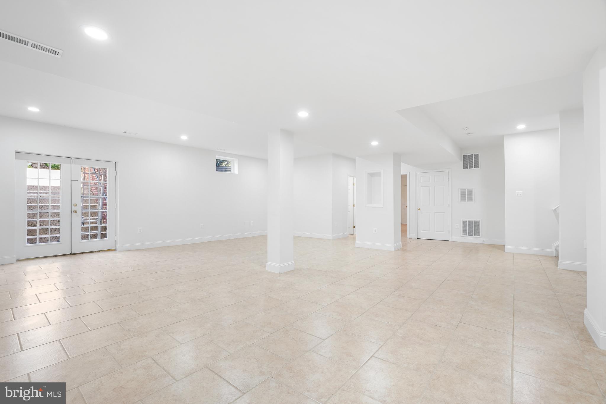 LAKE MANASSAS - Residential