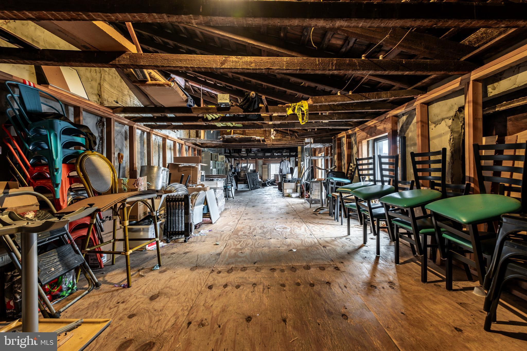 OLDE KENSINGTON - Commercial Sale
