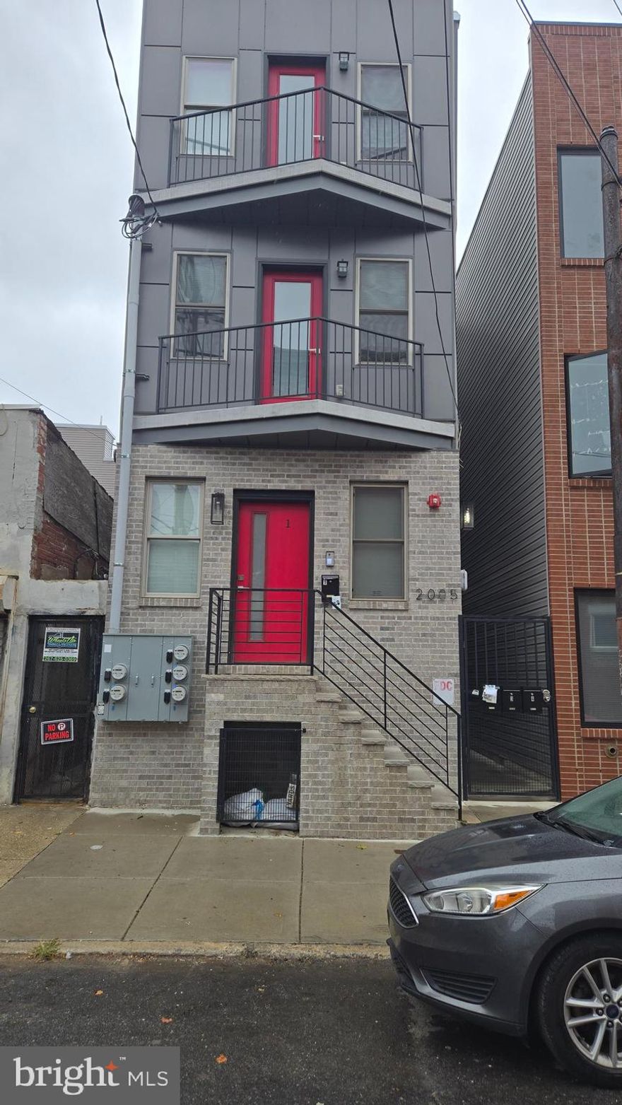 Welcome to 2005 E Susquehanna!  Unit one offers a bi-level floor plan with a spacious living room, ultra modern eat in kitchen, and first floor powder room.   Lower level has a large bedroom, and full ceramic tile bath.  Great location!  Convenient to Public Transportation, Rowhouse Coffee, WM Mulherin and Sons, Front Street Cafe, and much more.