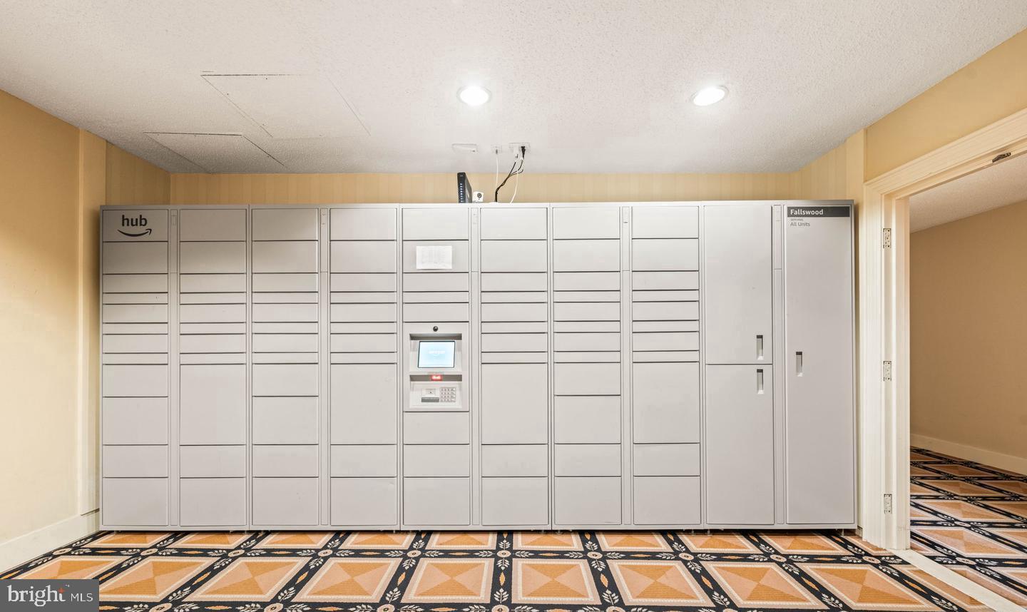 FALLSWOOD - Residential