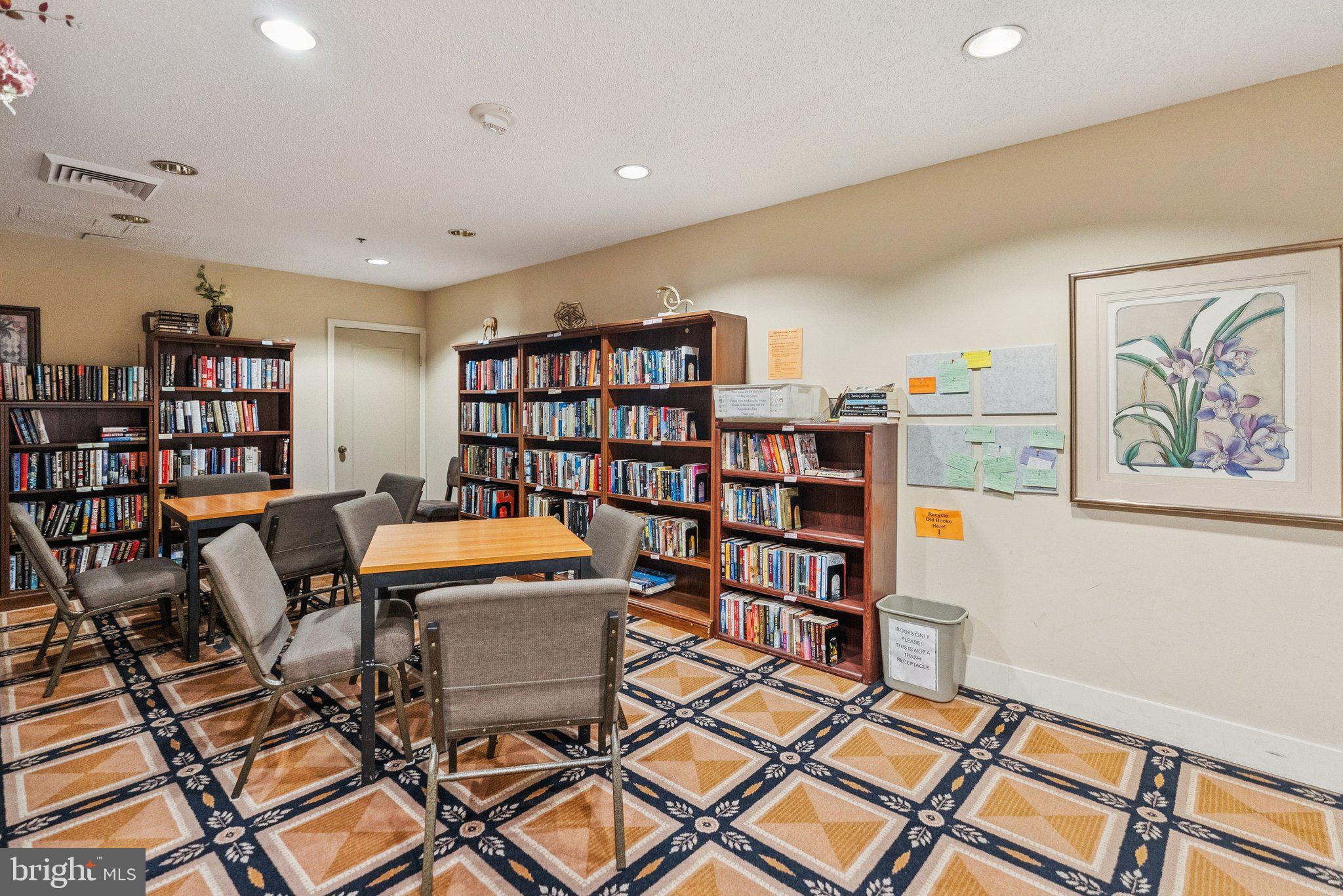 FALLSWOOD - Residential