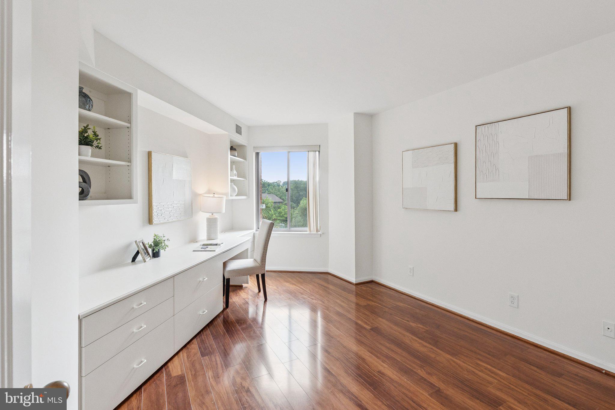 FALLSWOOD - Residential