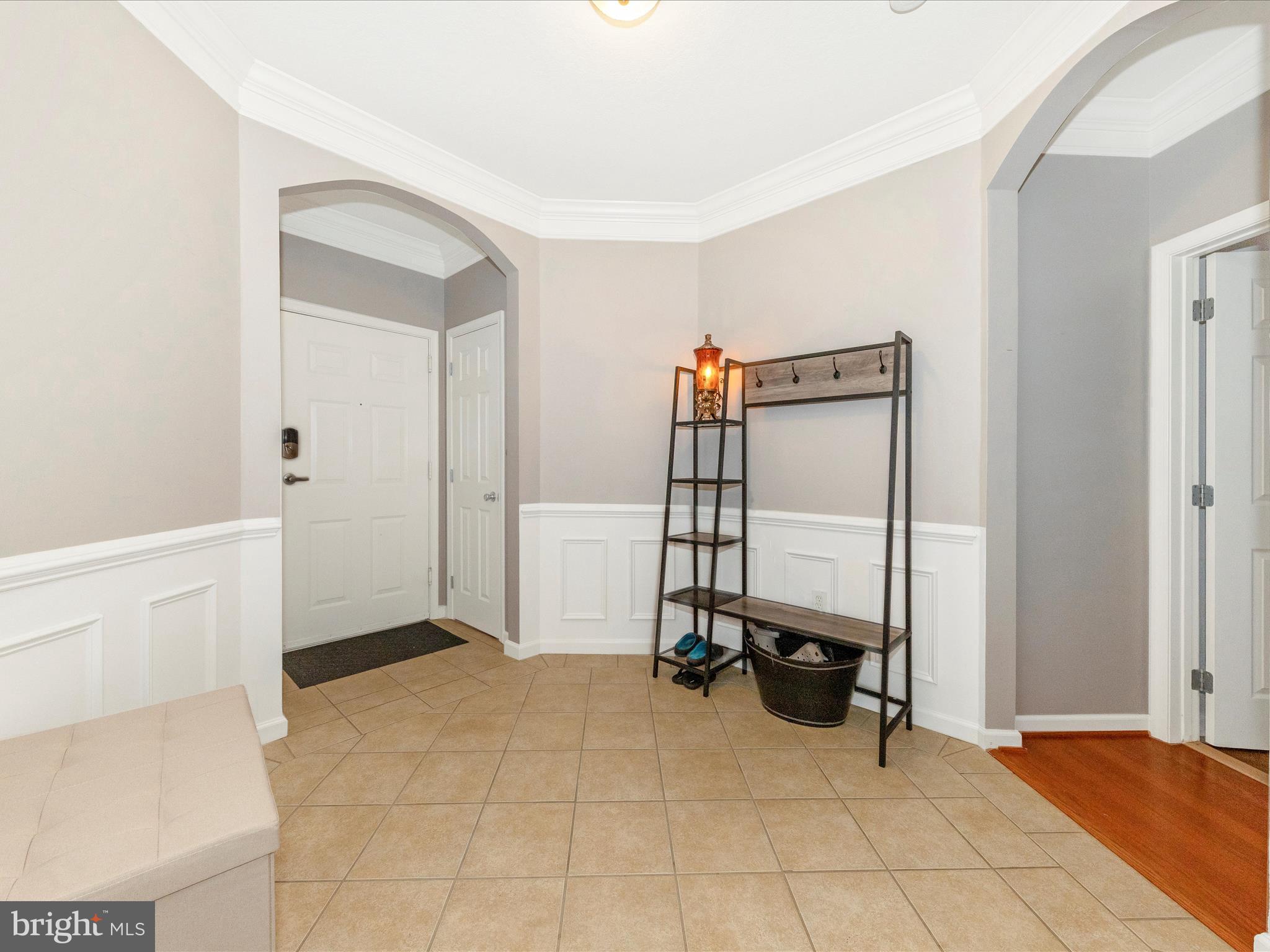 7 BOOTH STREET 201