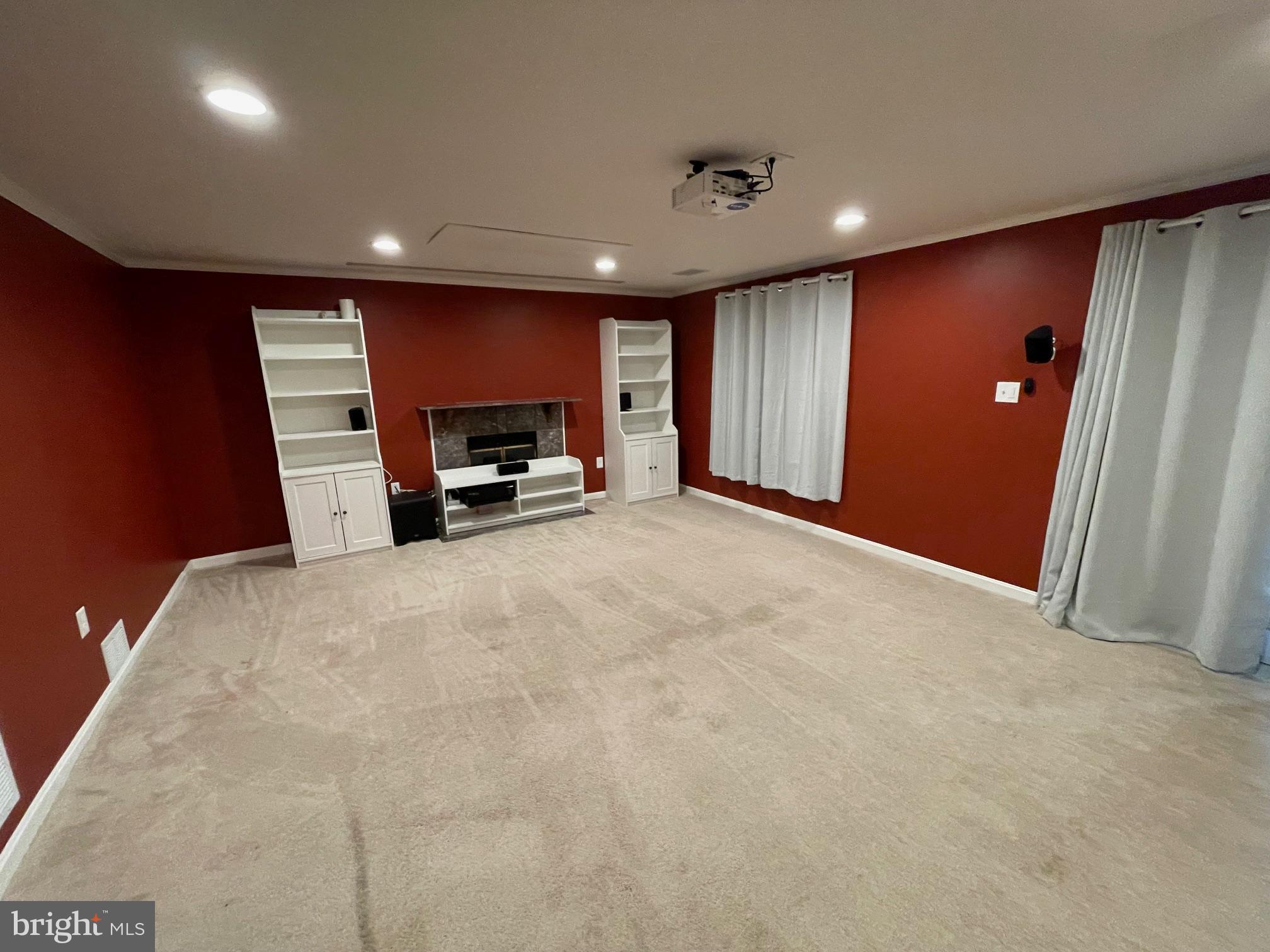 ALEXANDRIA - Residential Lease