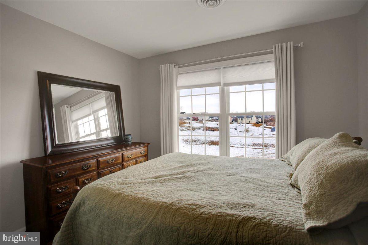 WALNUT ACRES - Residential