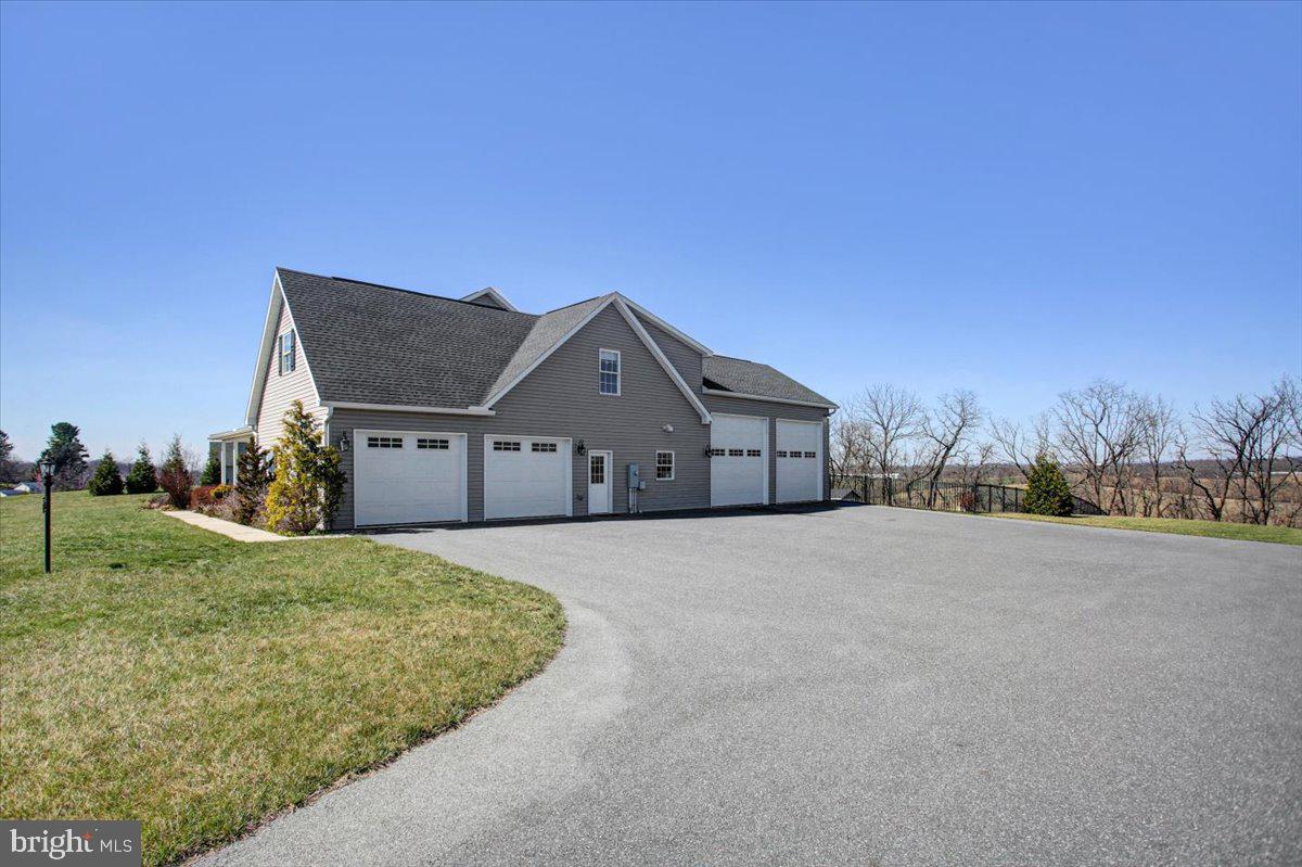 WALNUT ACRES - Residential