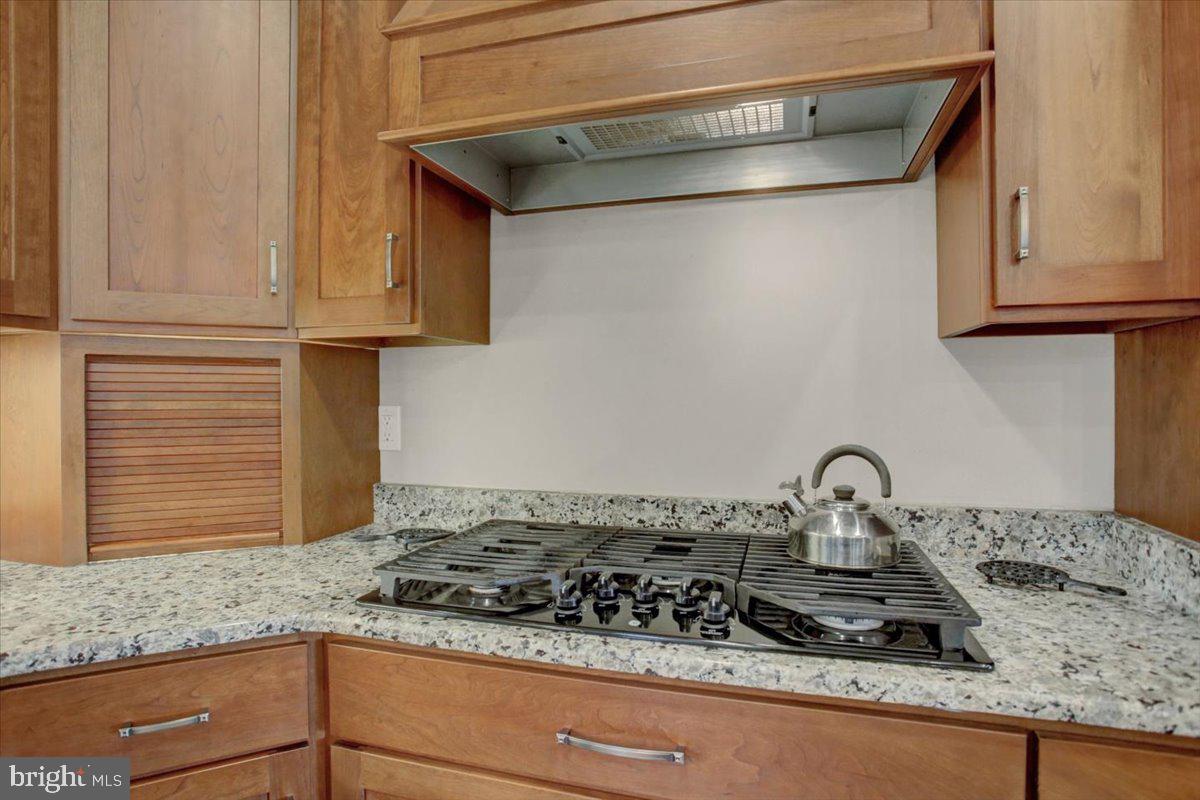 WALNUT ACRES - Residential