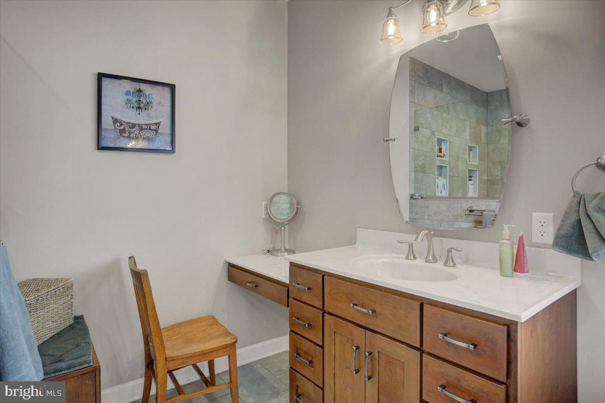 WALNUT ACRES - Residential