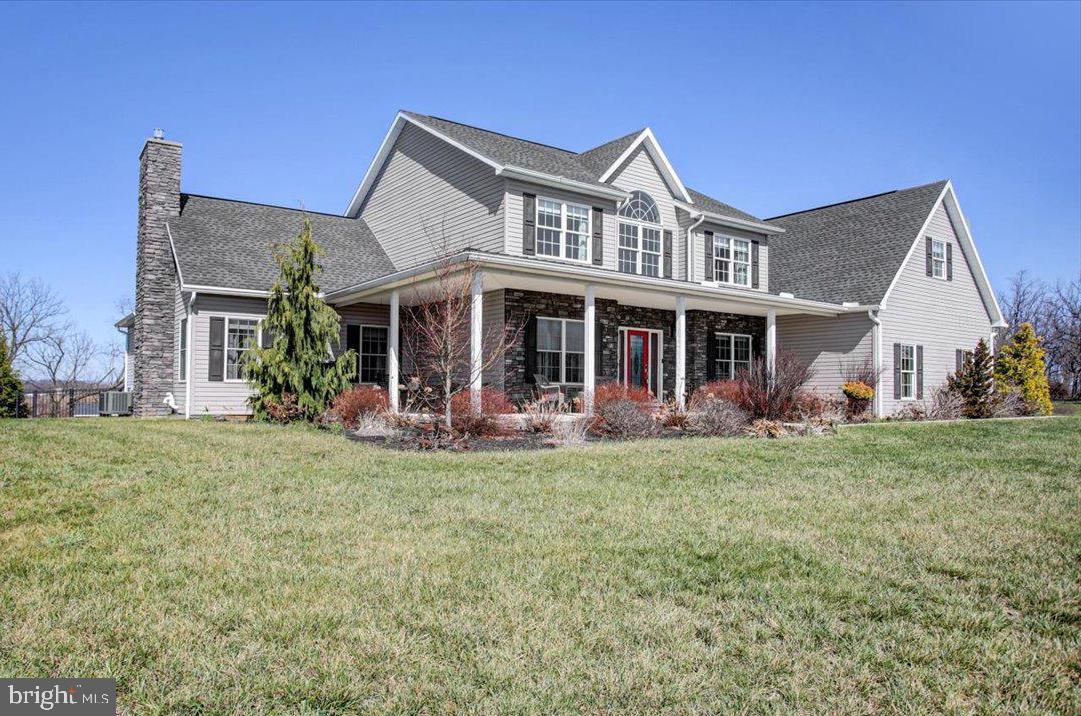 WALNUT ACRES - Residential