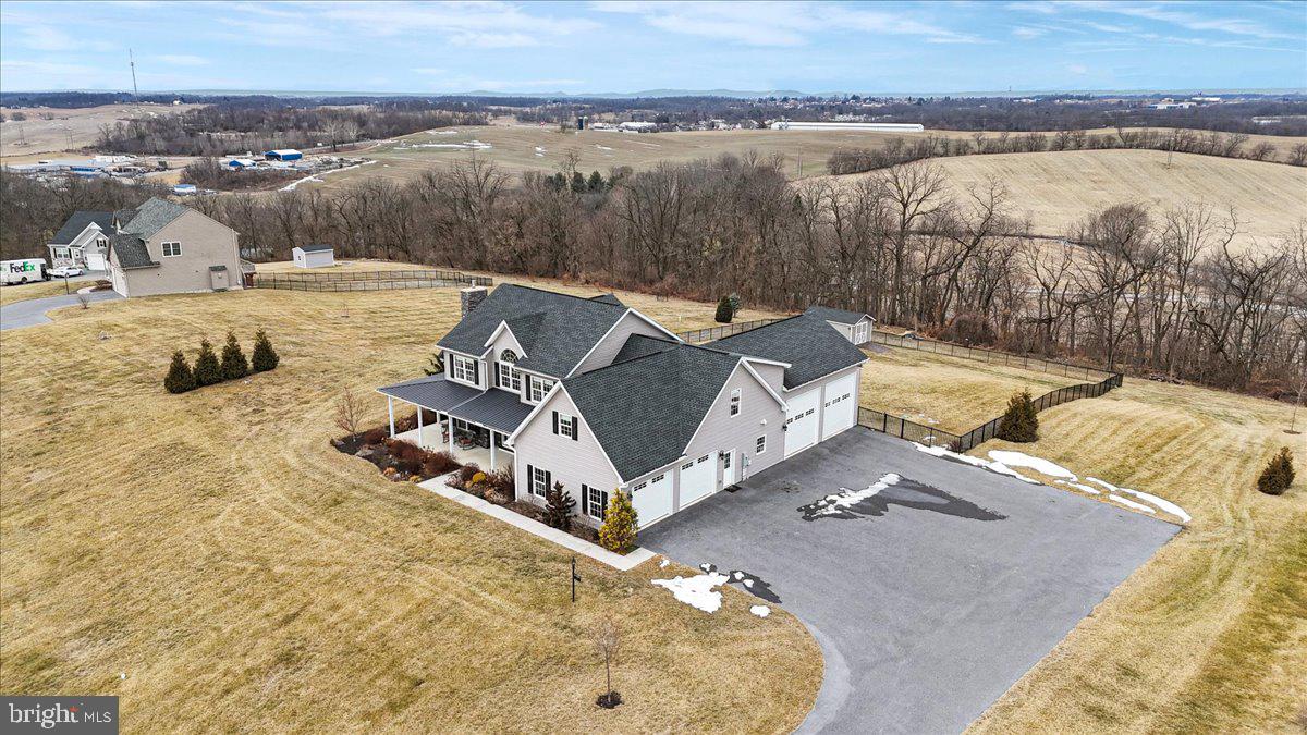 WALNUT ACRES - Residential