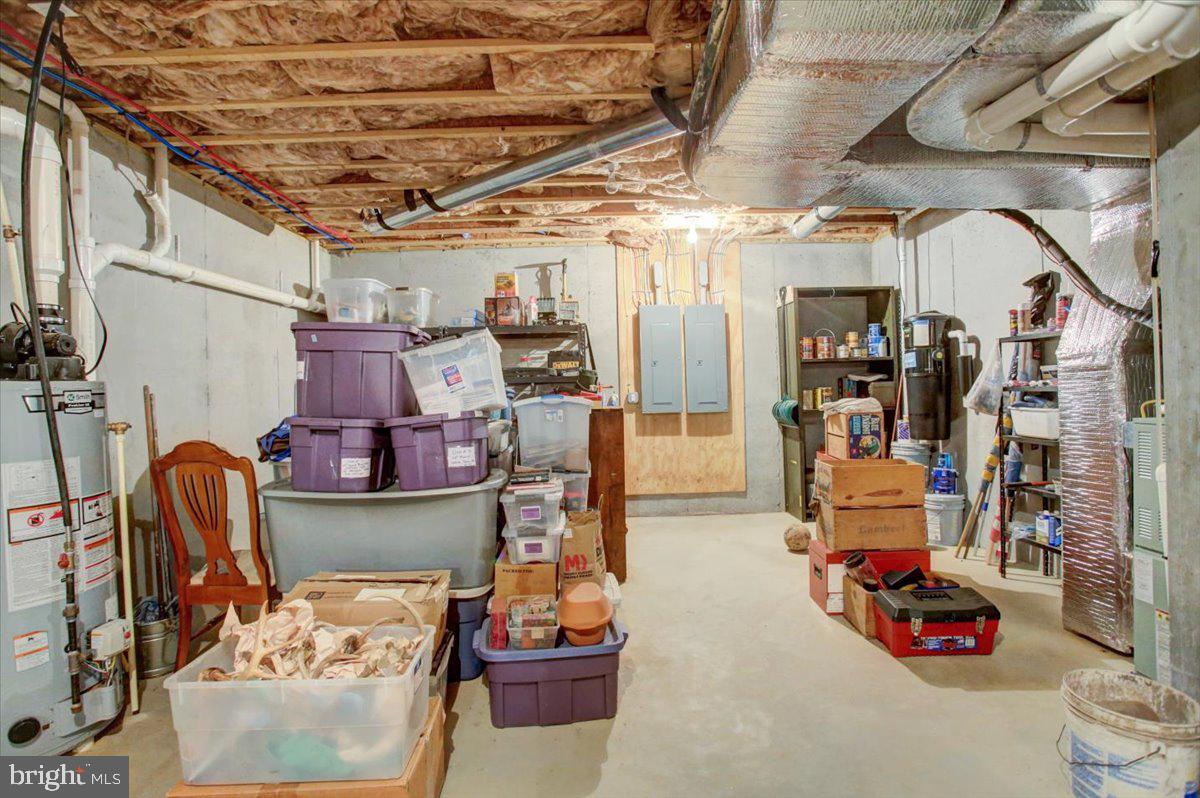 WALNUT ACRES - Residential