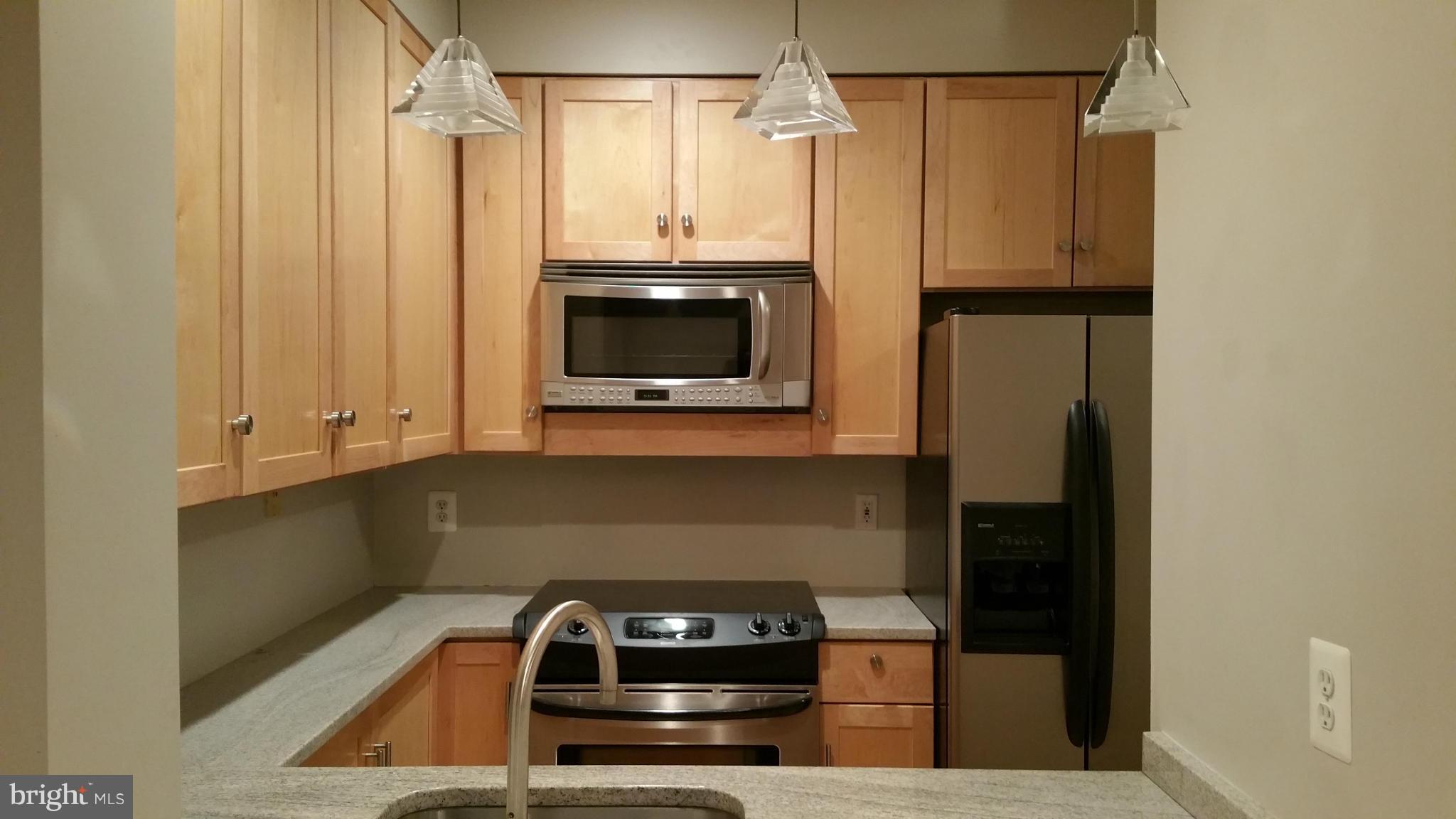 BRADDOCK PLACE - Residential Lease