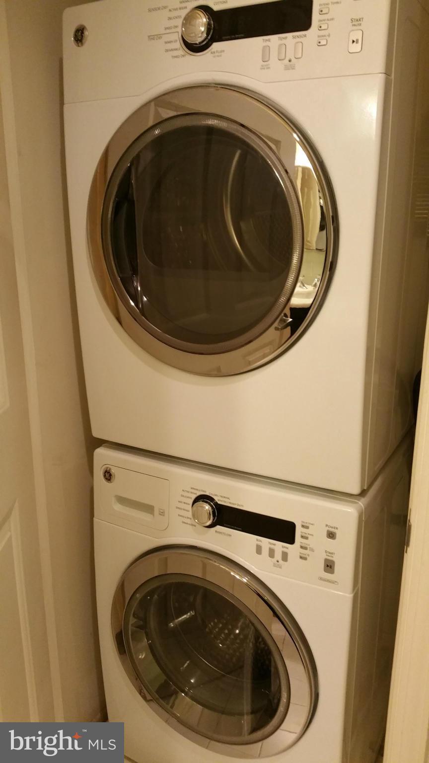 BRADDOCK PLACE - Residential Lease