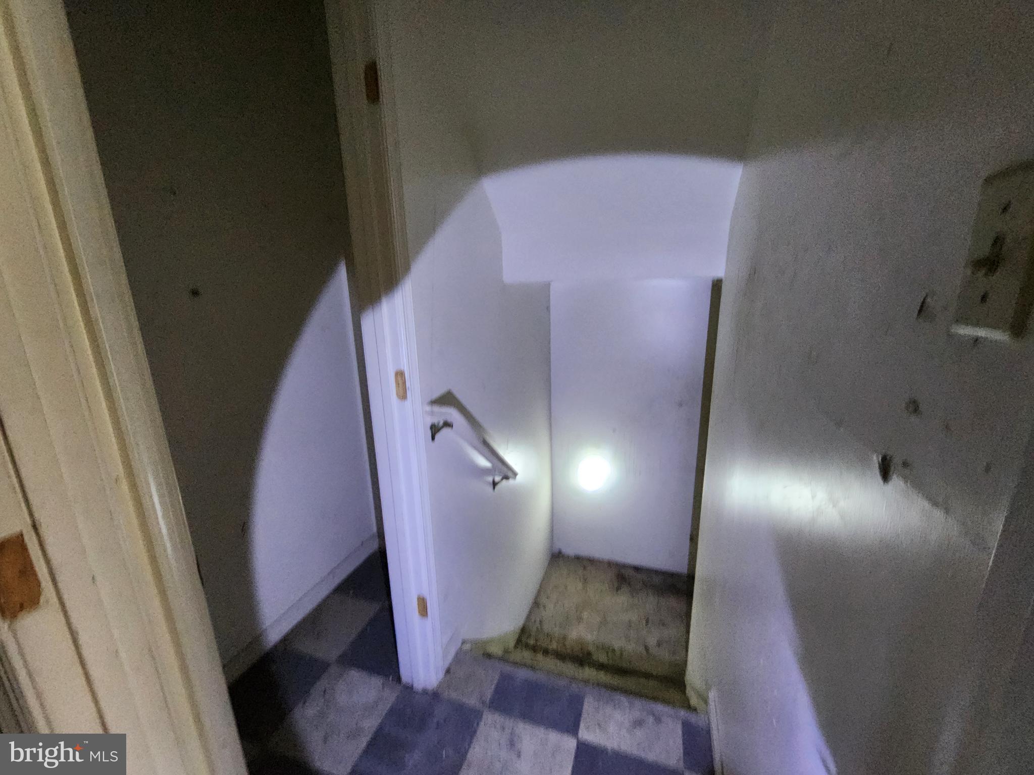 SANDTOWN-WINCHESTER - Residential