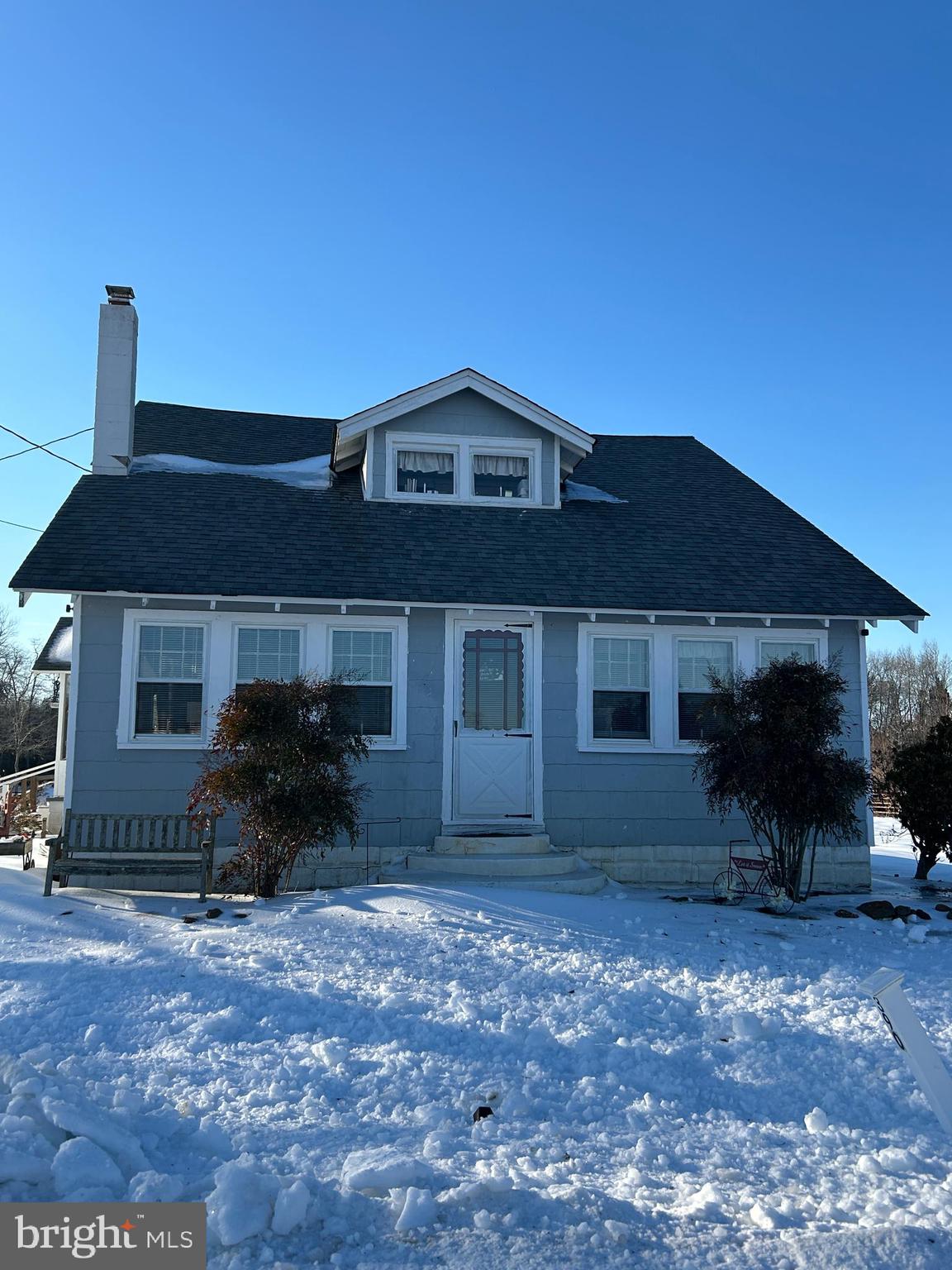 390 JONES ISLAND ROAD