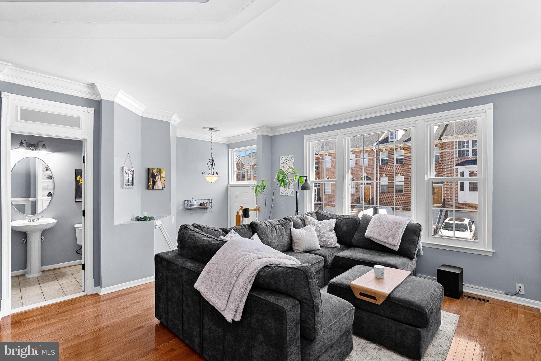 POTOMAC STATION - Residential
