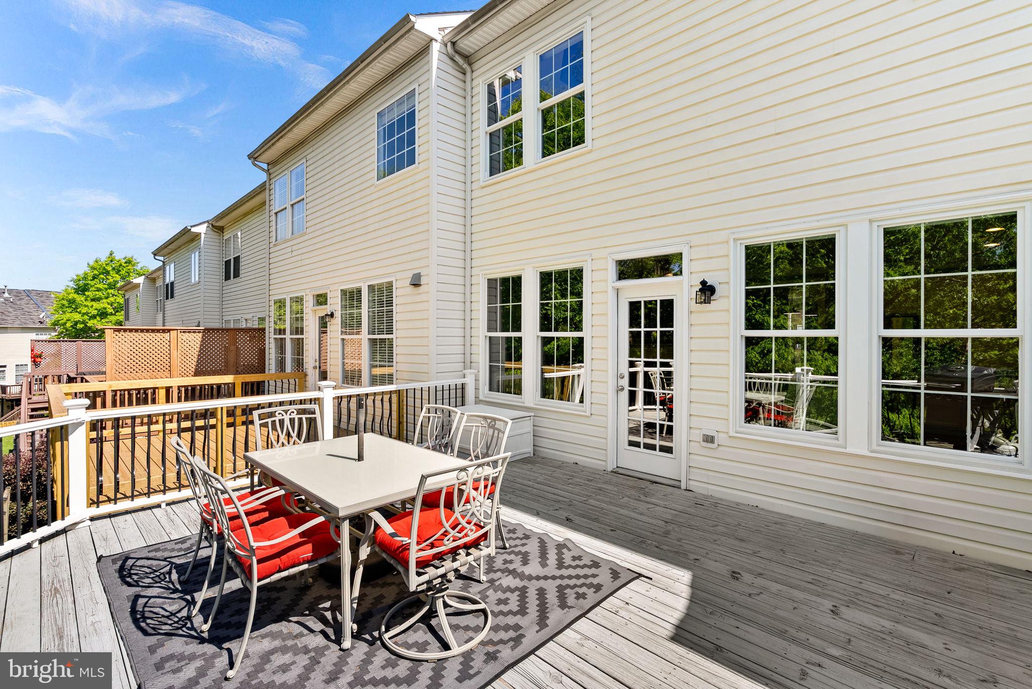 POTOMAC STATION - Residential