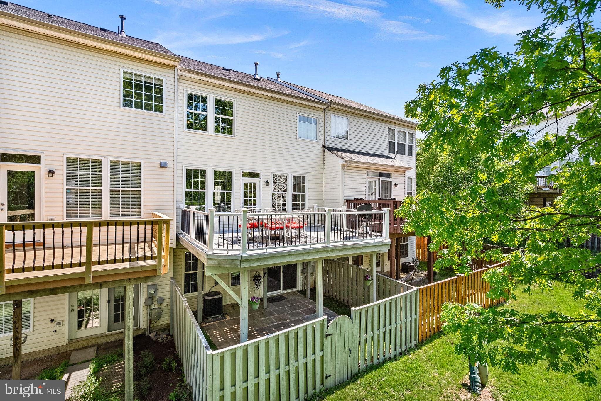 POTOMAC STATION - Residential