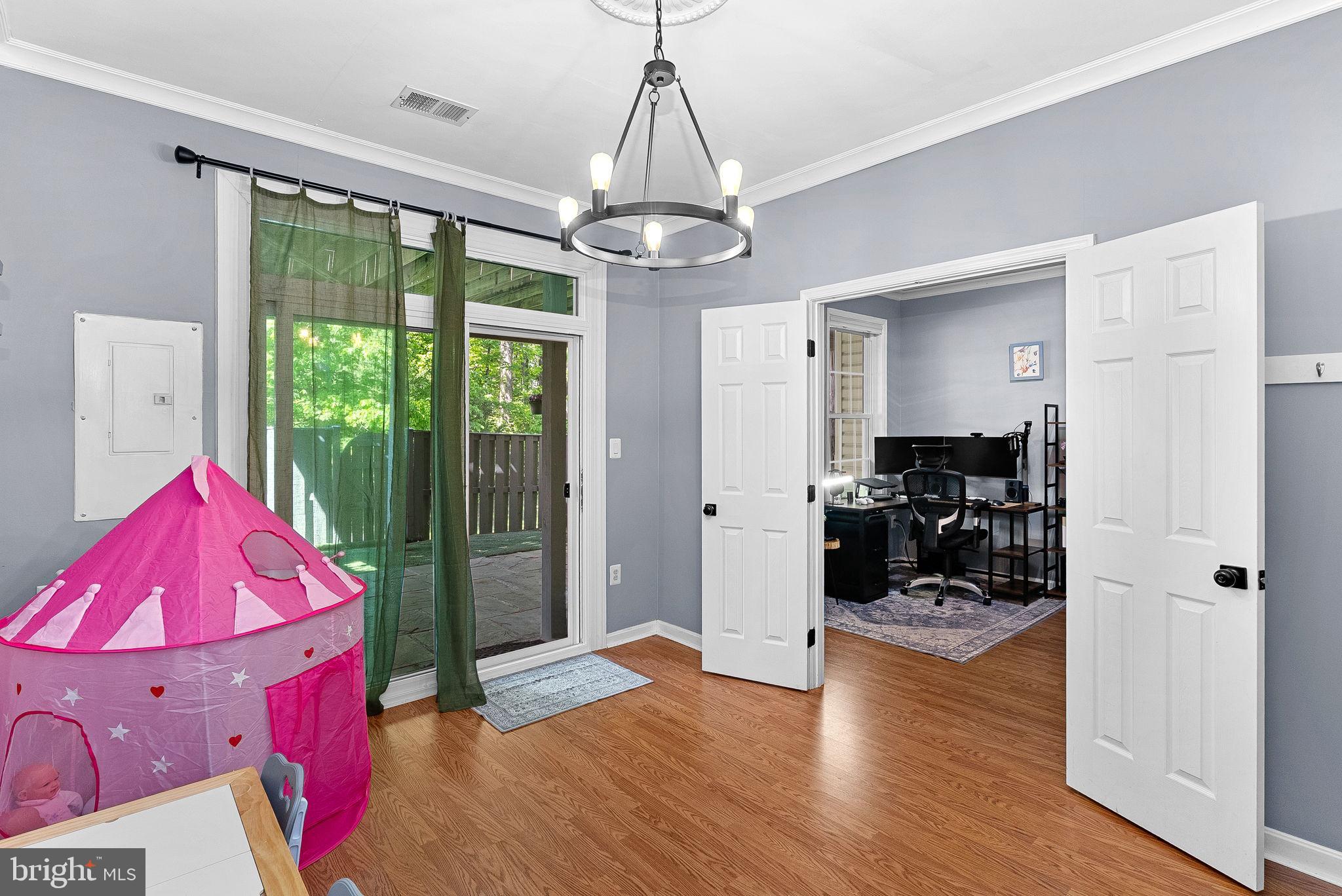 POTOMAC STATION - Residential