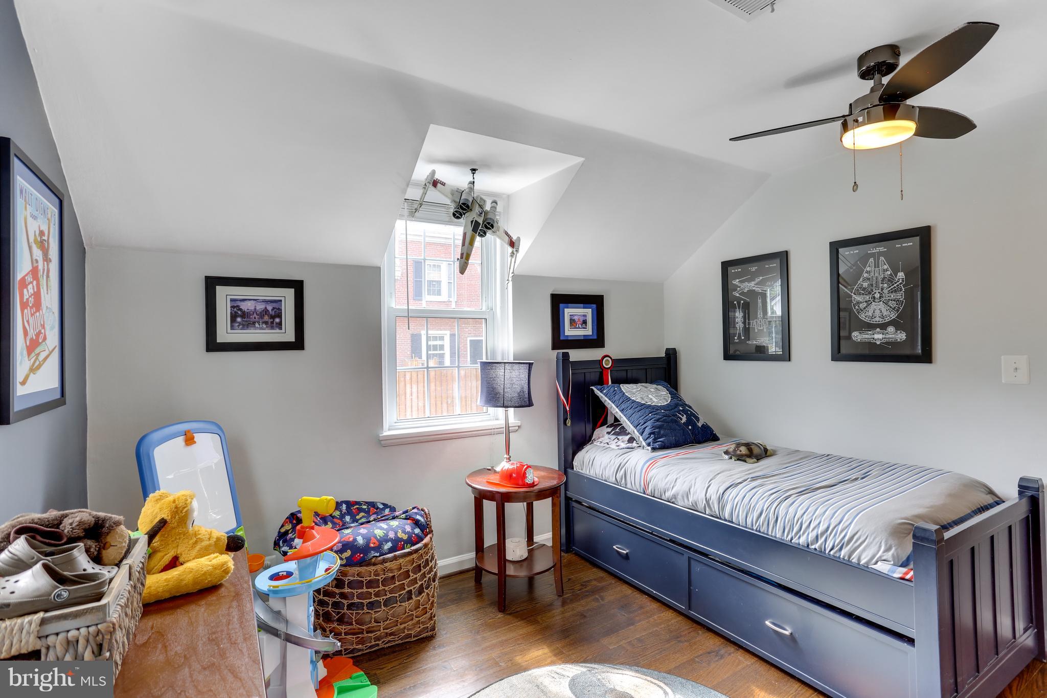 FAIRLINGTON - Residential