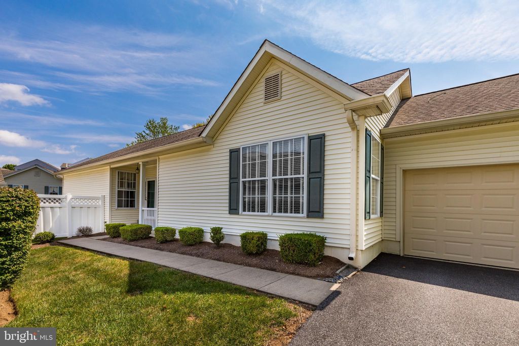 Photo of 1000 N Phipps Woods Court, GLEN MILLS, PA 19342 (MLS # PADE2098264)