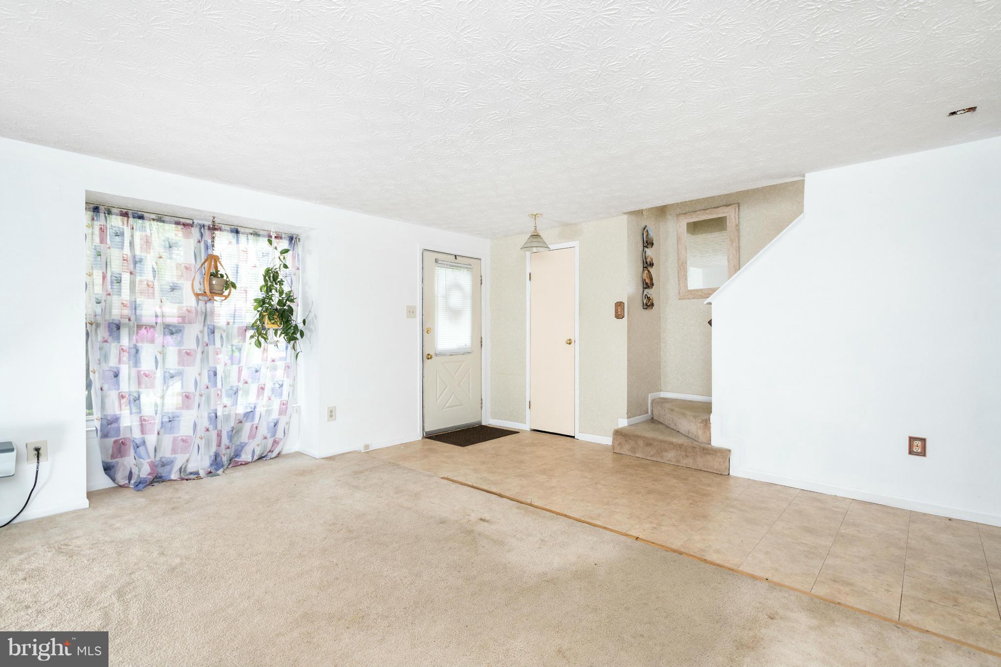 UPTON VILLAGE NORTH - Residential