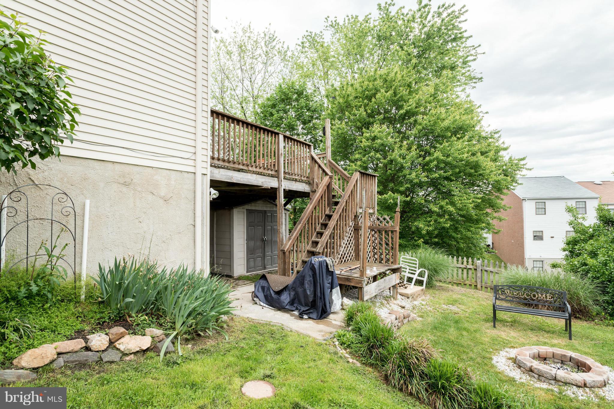 UPTON VILLAGE NORTH - Residential