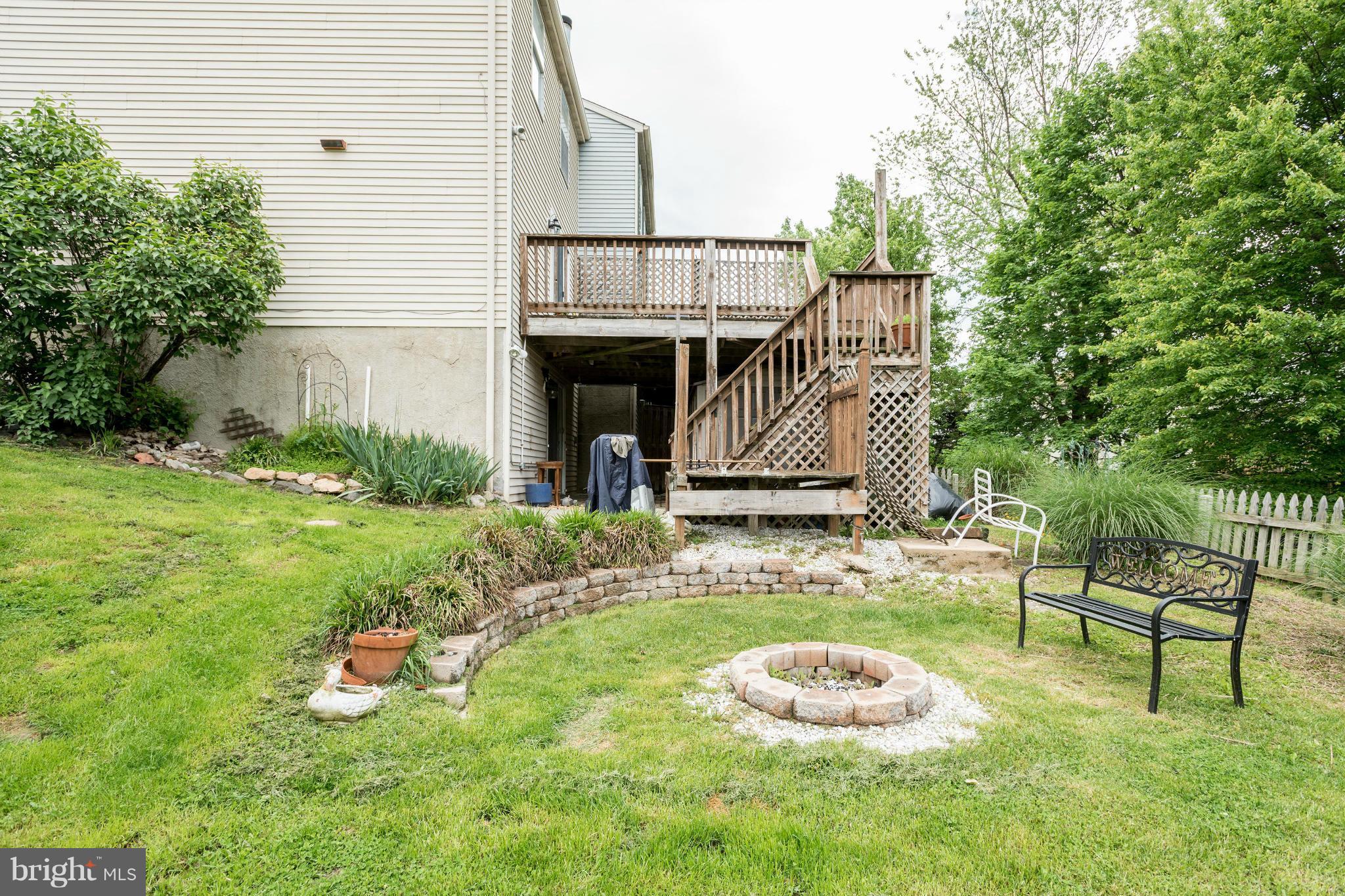 UPTON VILLAGE NORTH - Residential