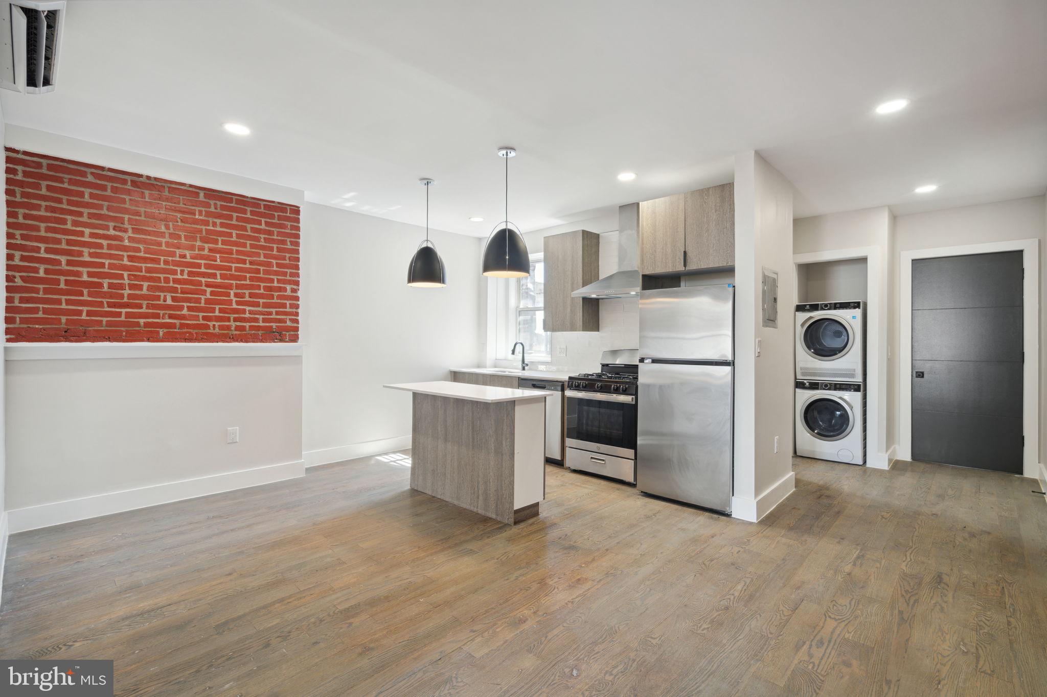 RITTENHOUSE SQUARE - Residential Lease