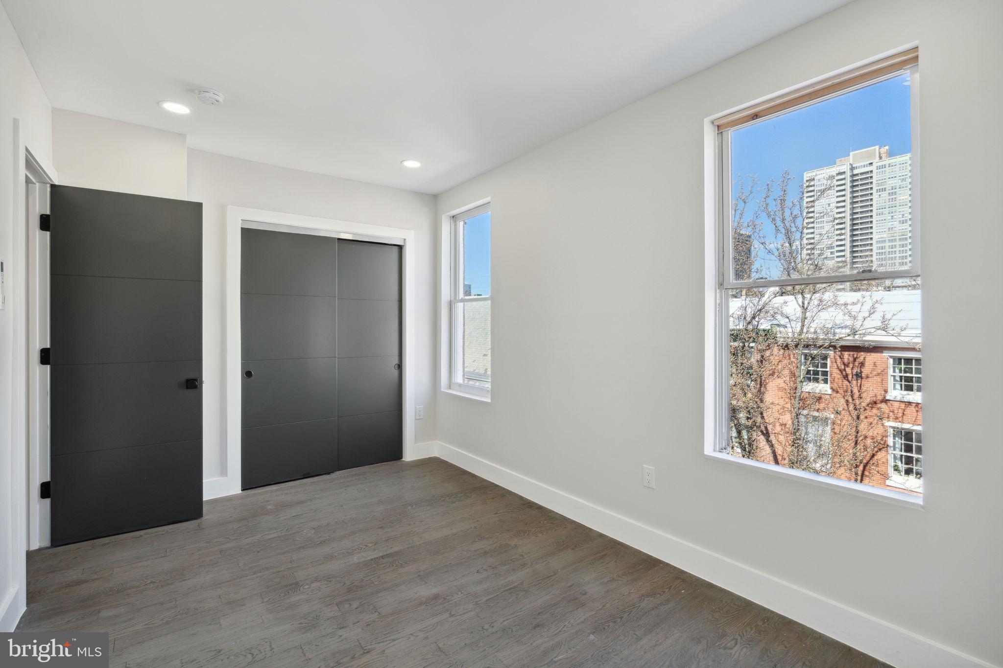 RITTENHOUSE SQUARE - Residential Lease