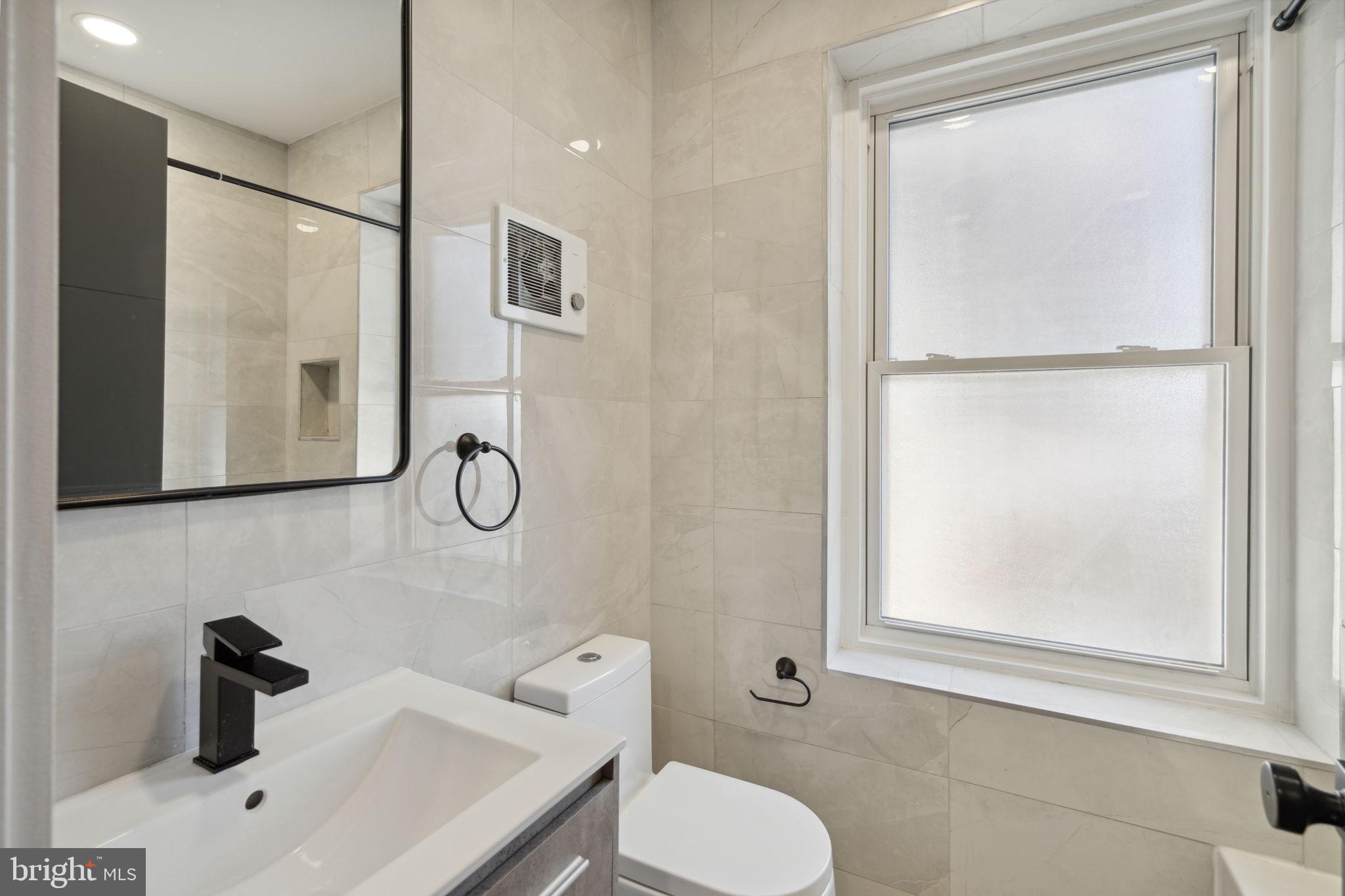 RITTENHOUSE SQUARE - Residential Lease