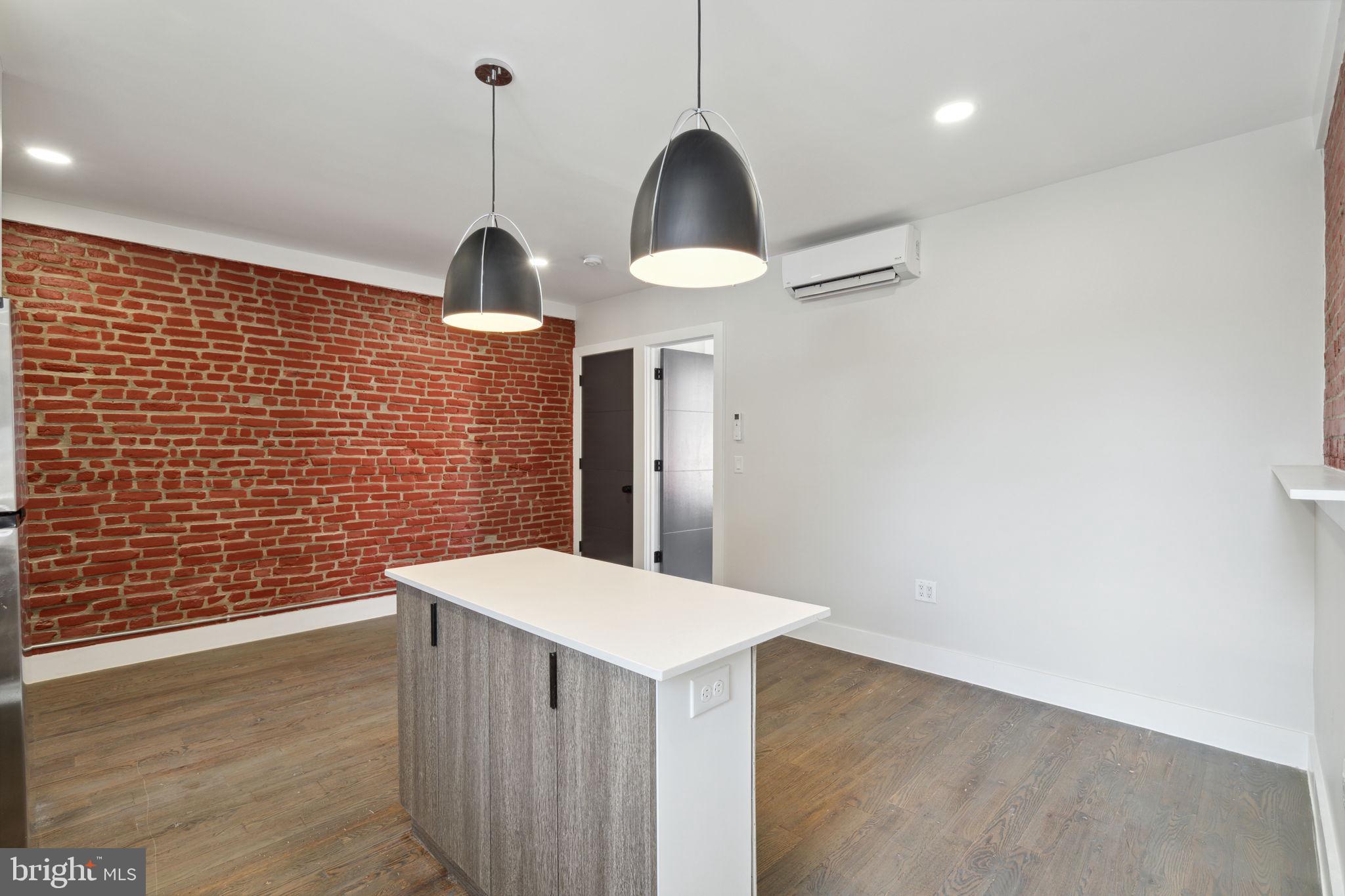 RITTENHOUSE SQUARE - Residential Lease