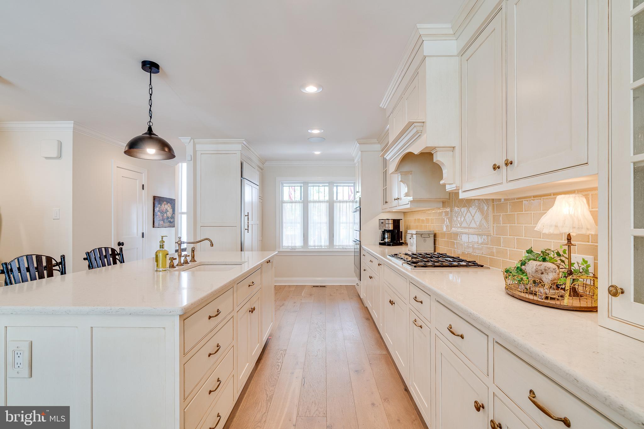 SOCIETY HILL - Residential