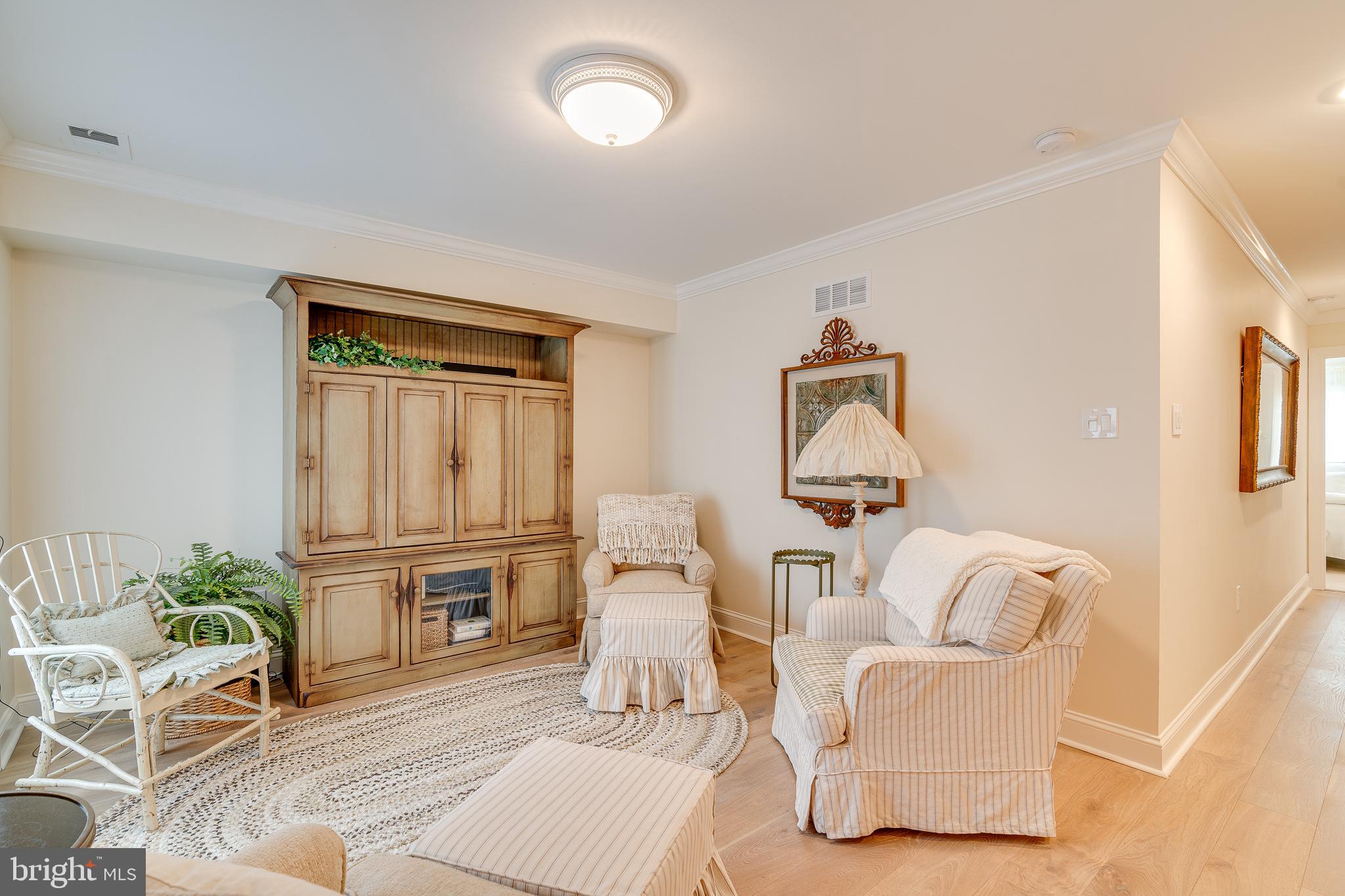 SOCIETY HILL - Residential