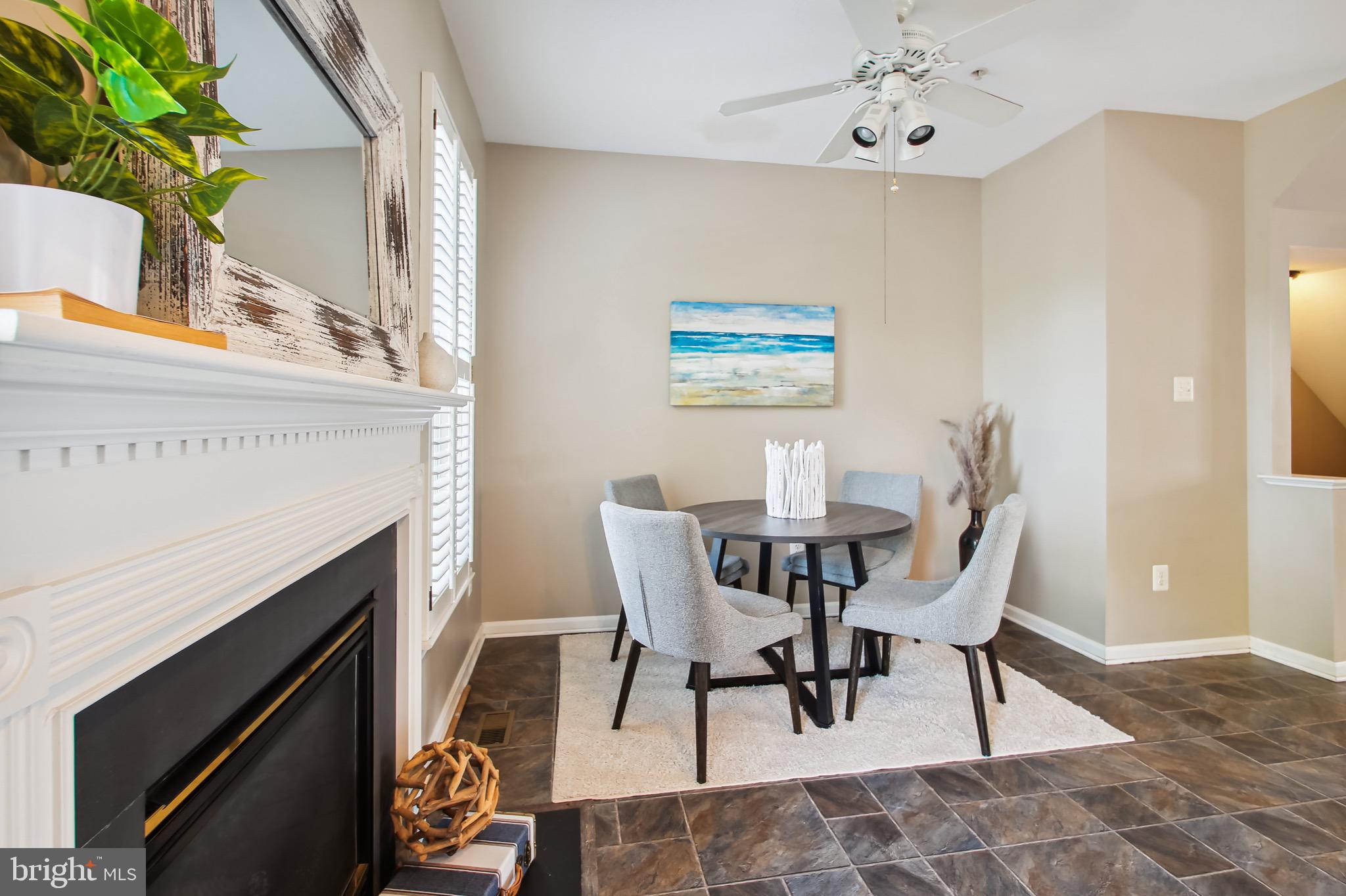 FARMINGTON VILLAGE - Residential