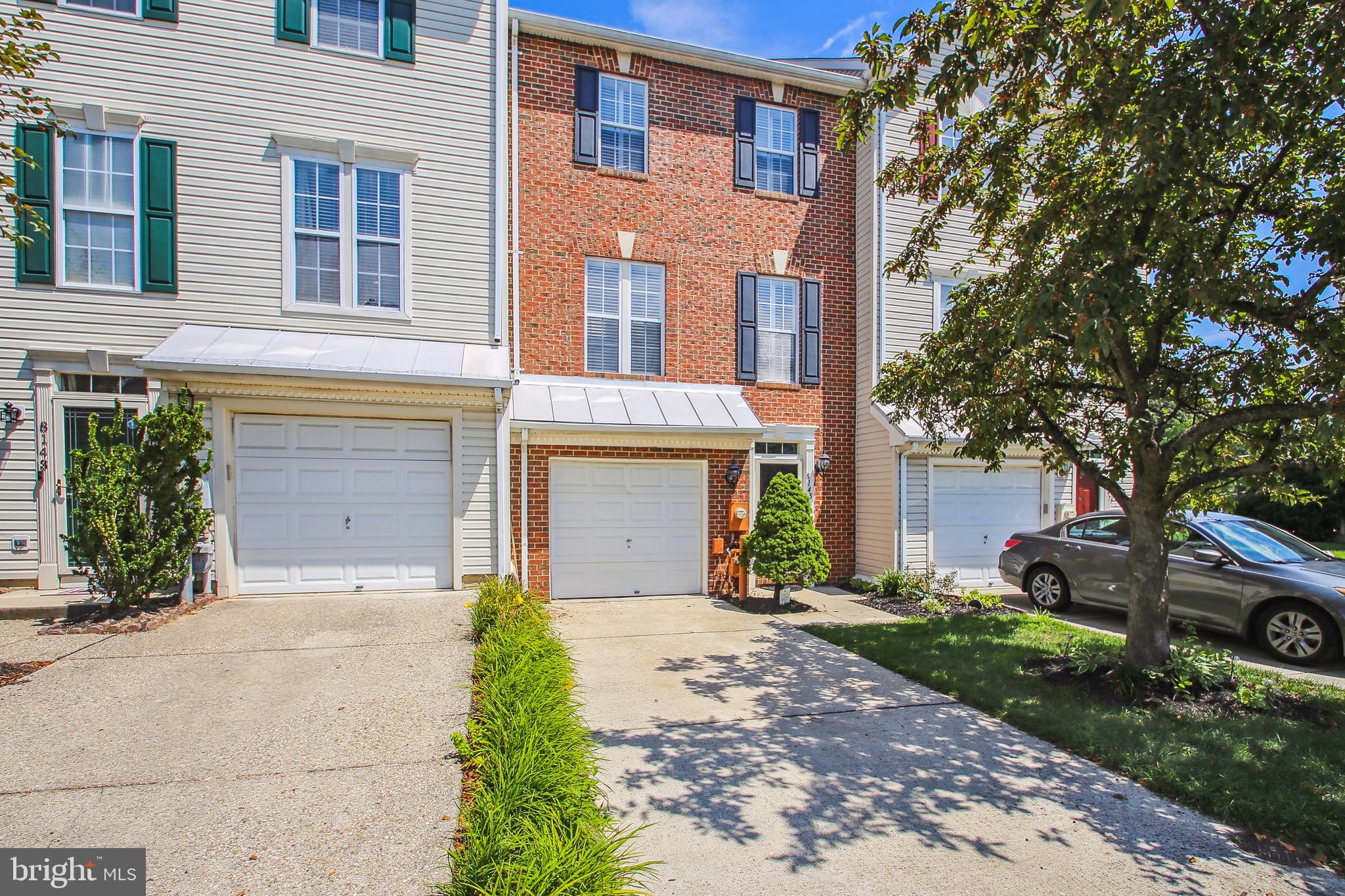 FARMINGTON VILLAGE - Residential