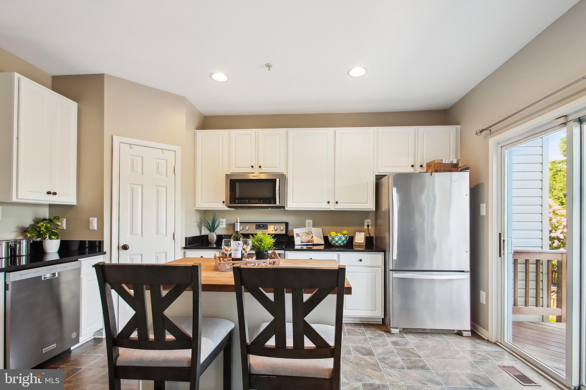 FARMINGTON VILLAGE - Residential