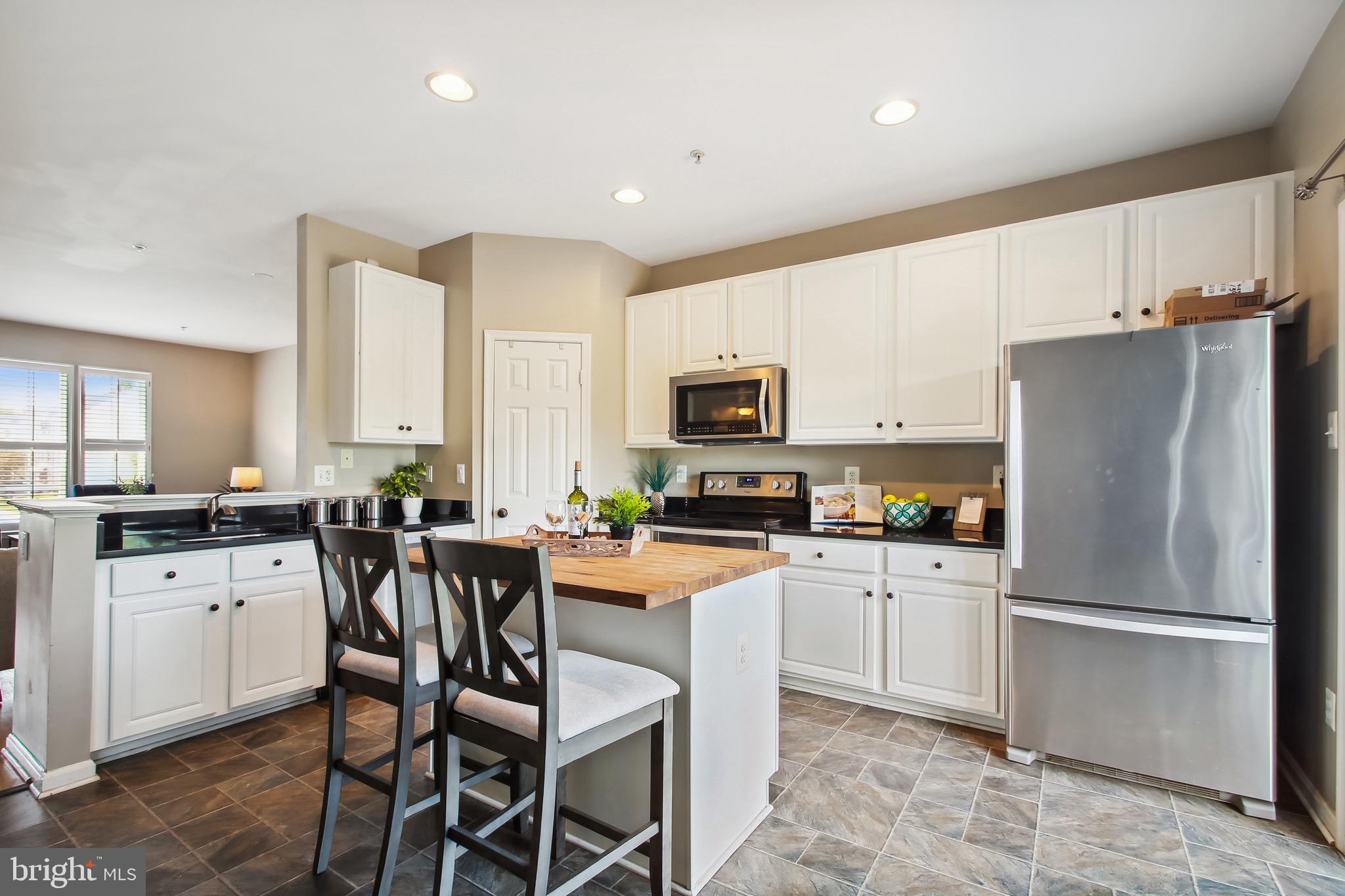 FARMINGTON VILLAGE - Residential