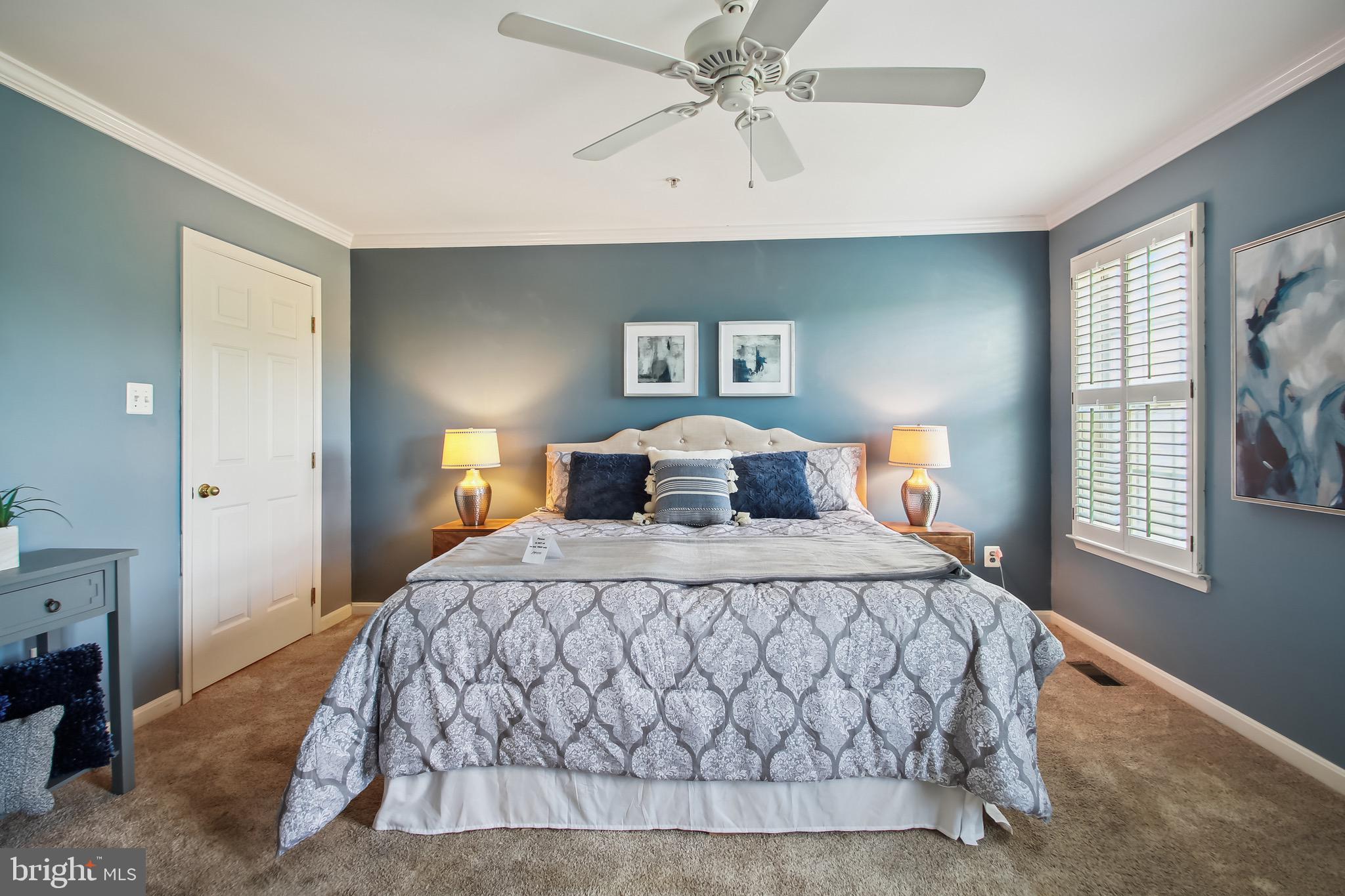 FARMINGTON VILLAGE - Residential