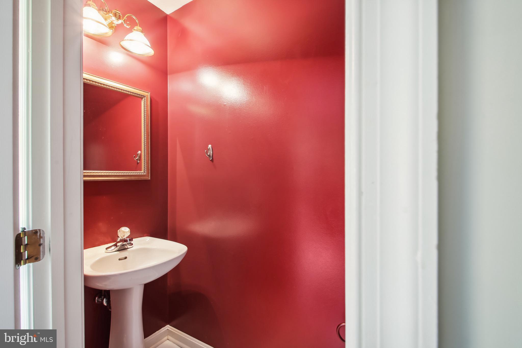 FARMINGTON VILLAGE - Residential