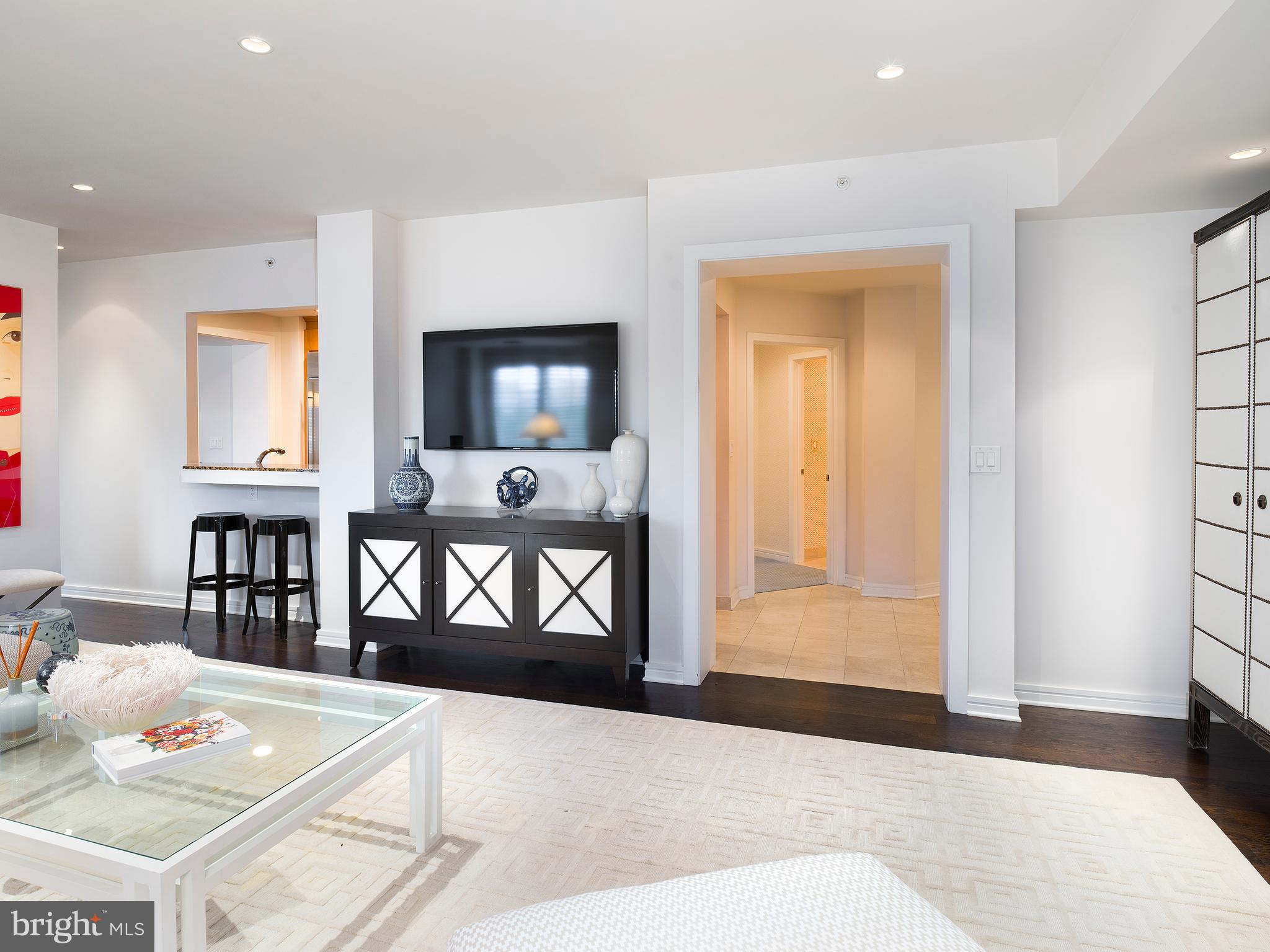 CORINTHIAN - Residential
